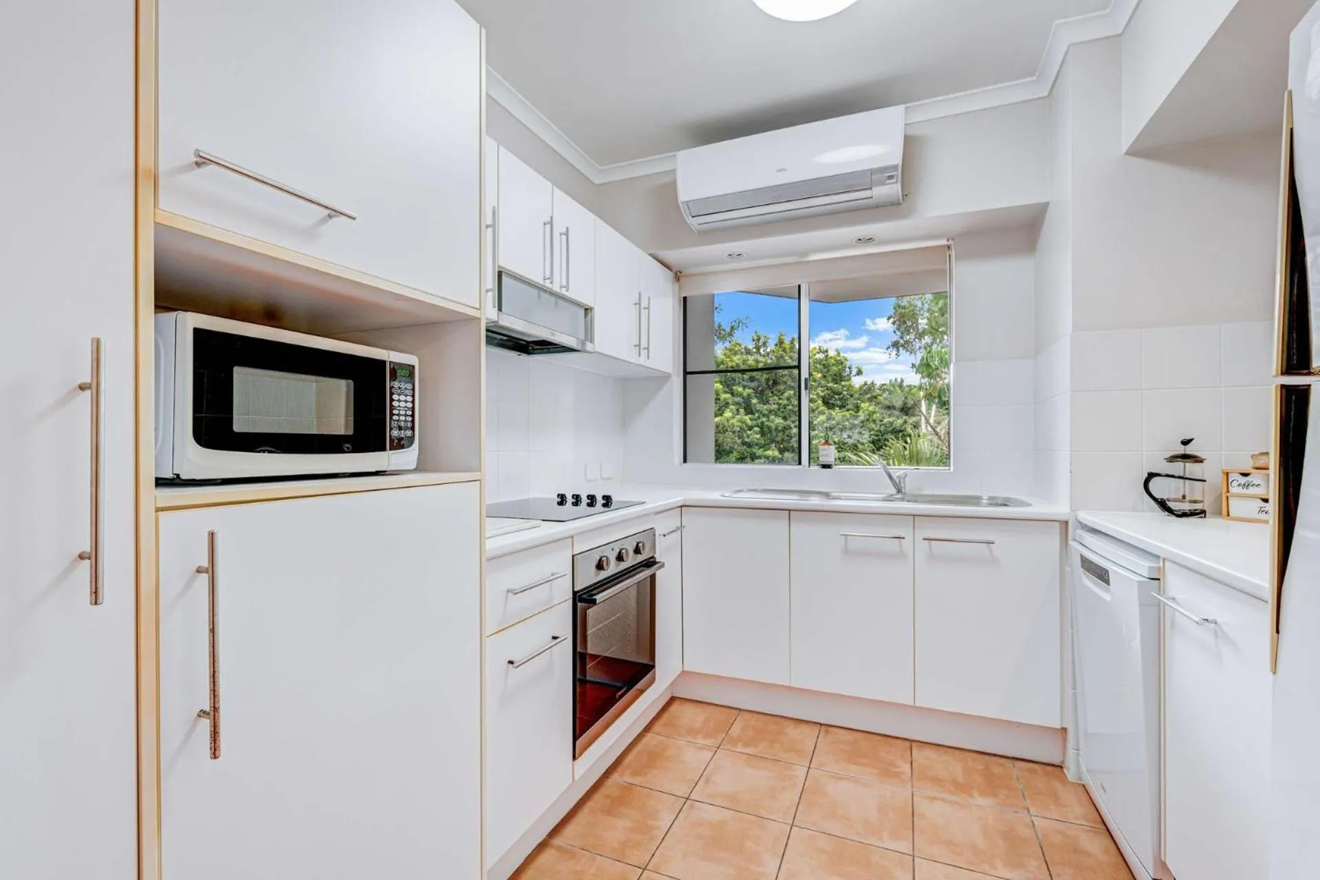 Ulysses One Beachfront Escape 1 Bedroom