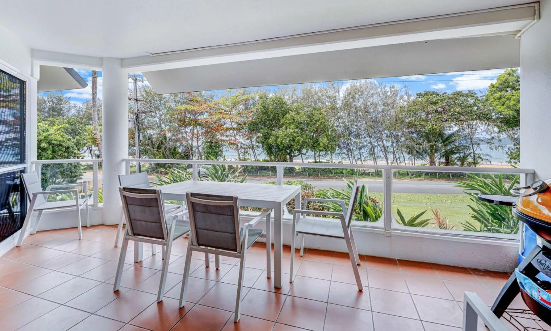 Ulysses One Beachfront Escape 1 Bedroom