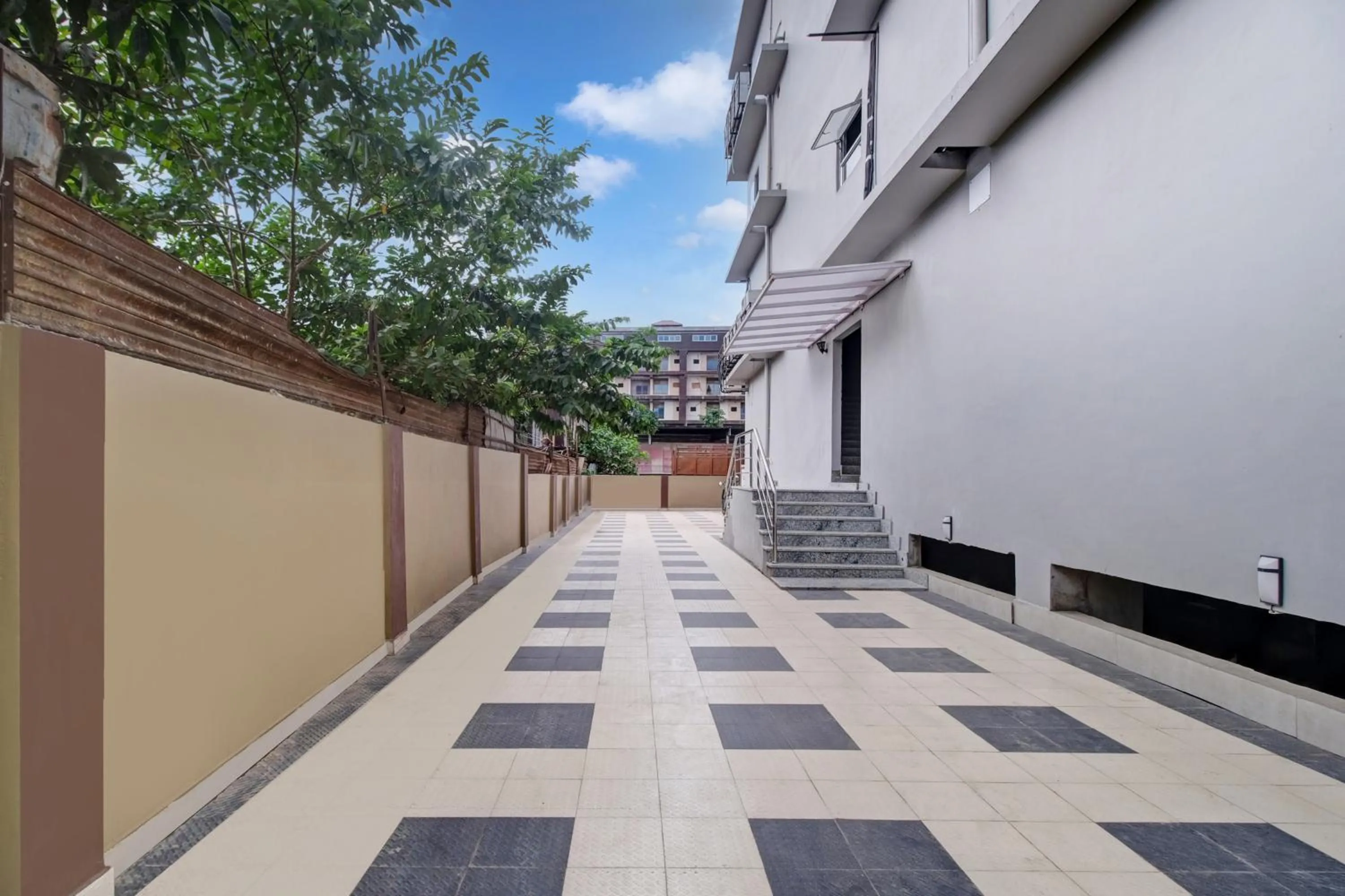 On site in Super Collection O Guwahati ISBT