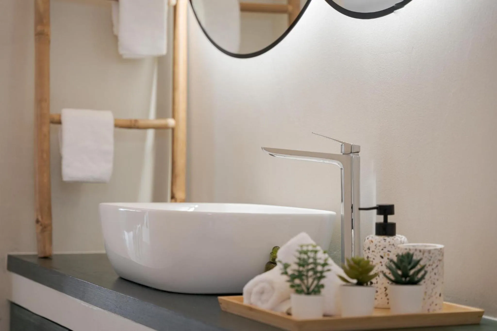 Bathroom in Kaerati Villa Aegina