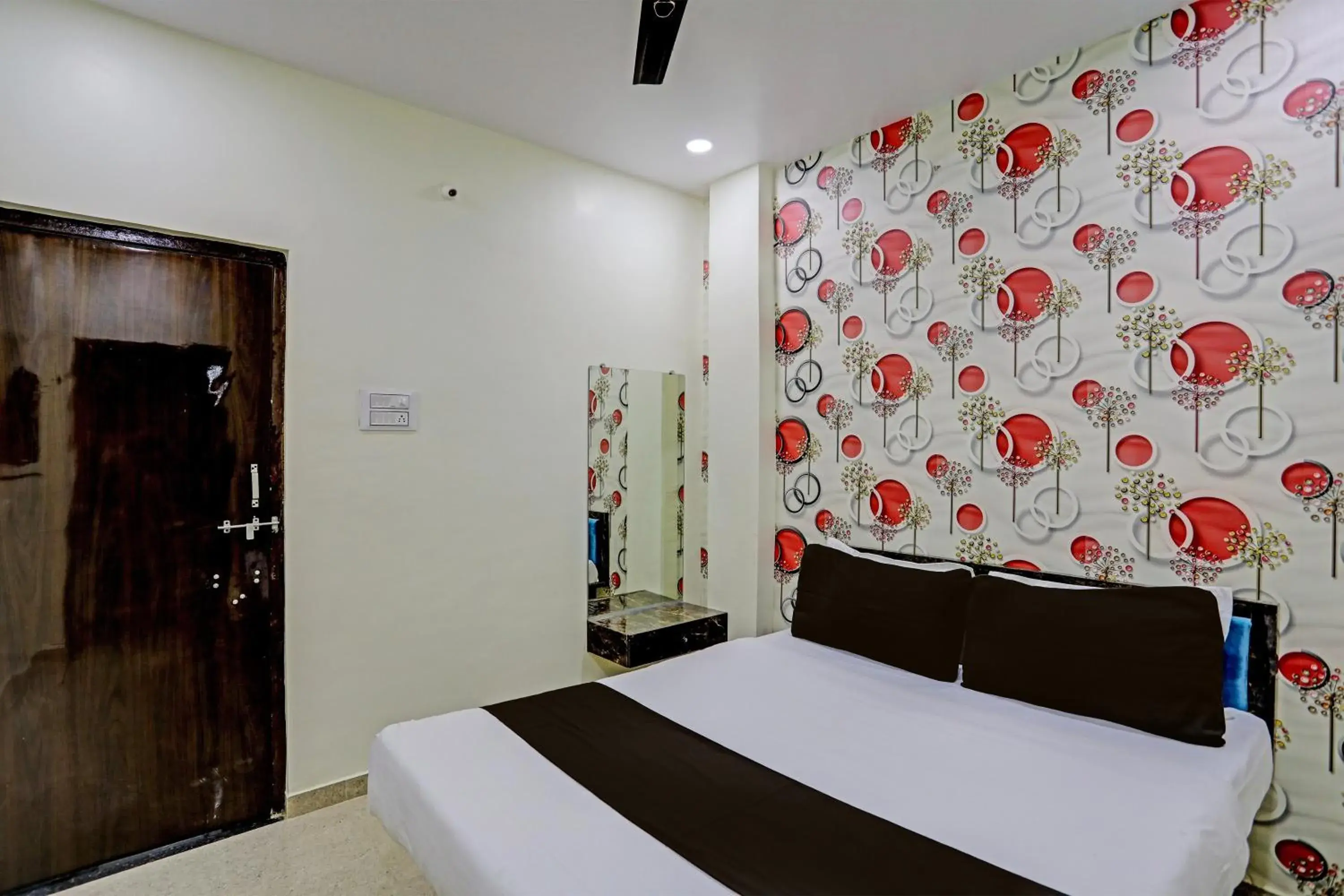 Bedroom, Bed in Hotel O P S Bedroom, Bed in Hotel O P S