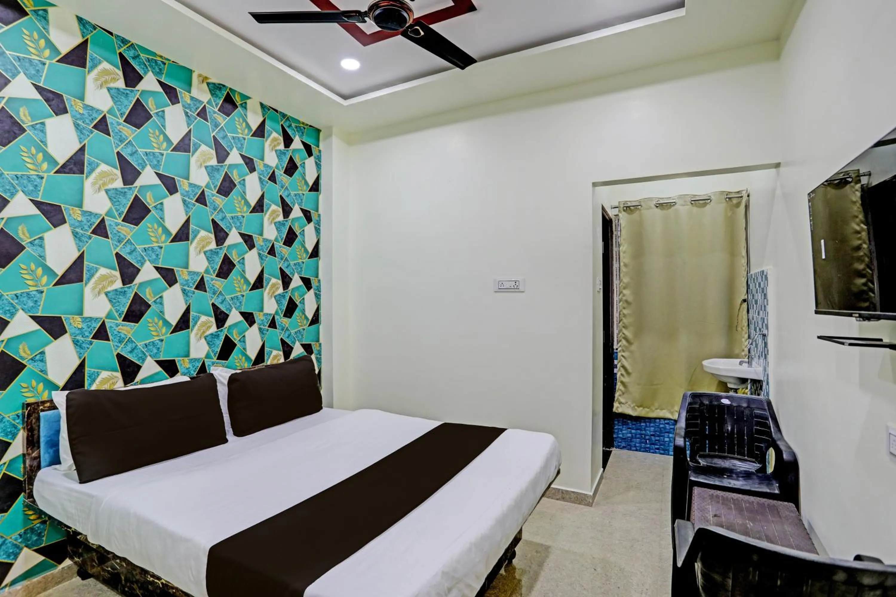 Bedroom, Bed in Hotel O P S