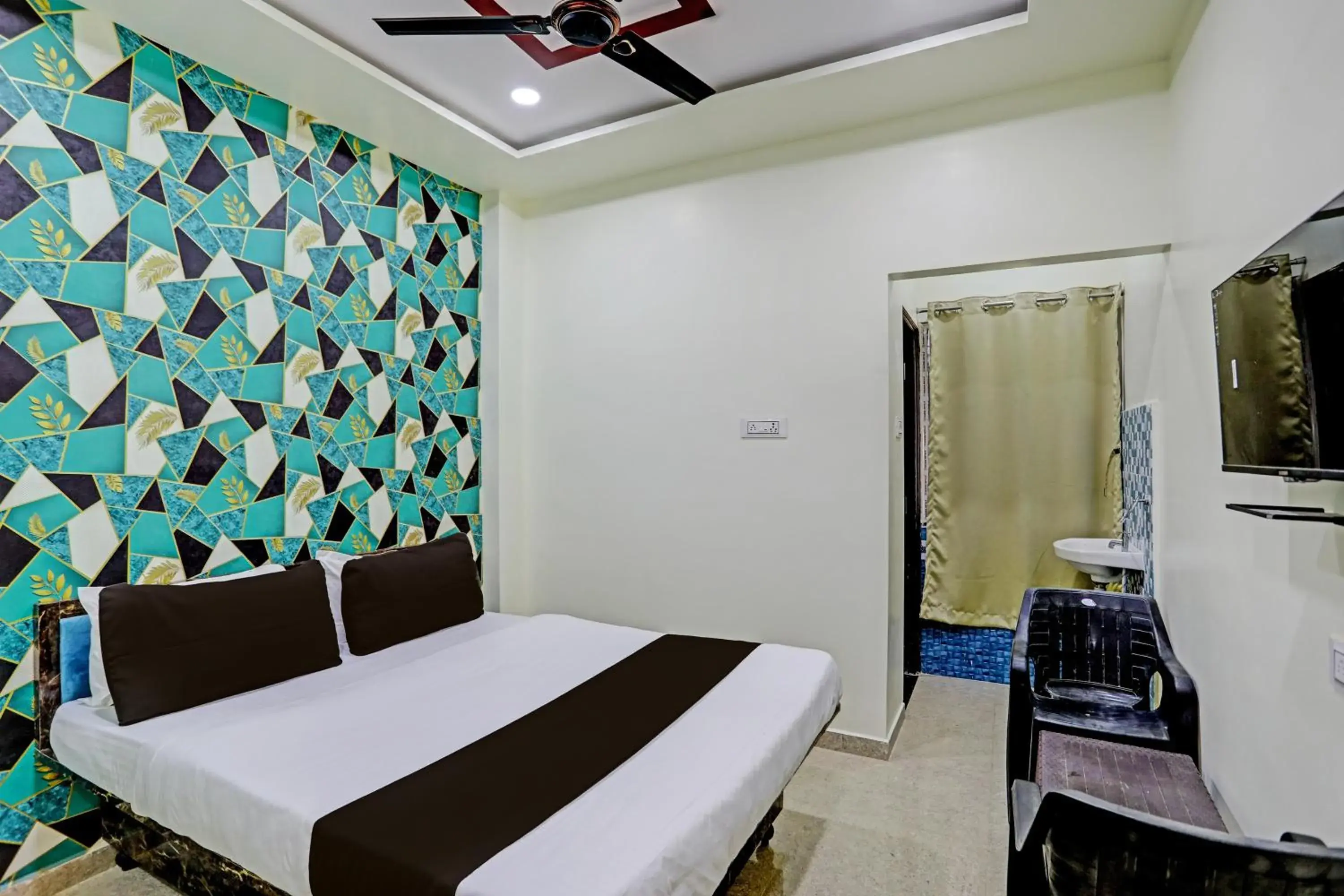 Bedroom, Bed in Hotel O P S Bedroom, Bed in Hotel O P S