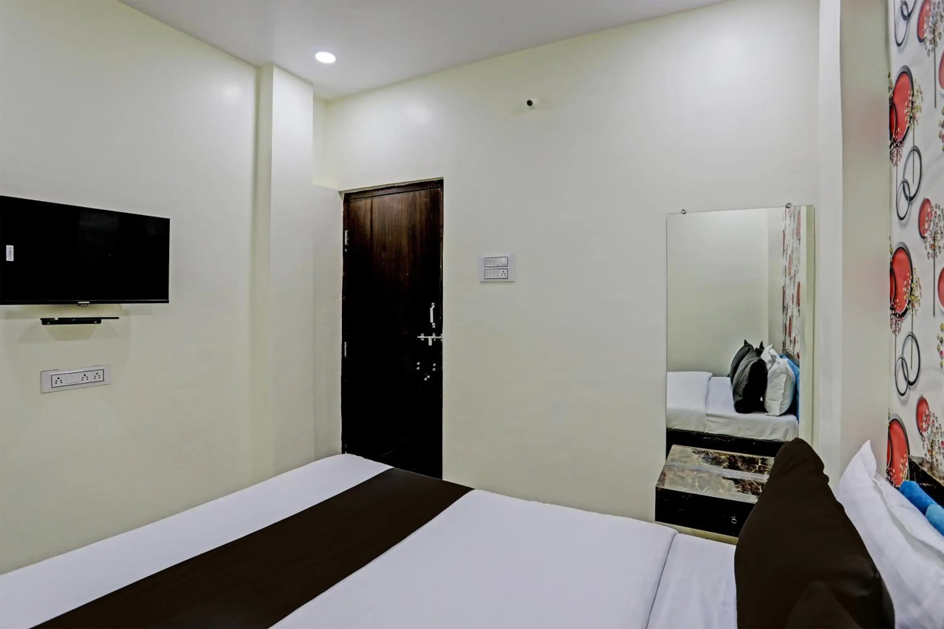 Bedroom, Bed in Hotel O P S Bedroom, Bed in Hotel O P S