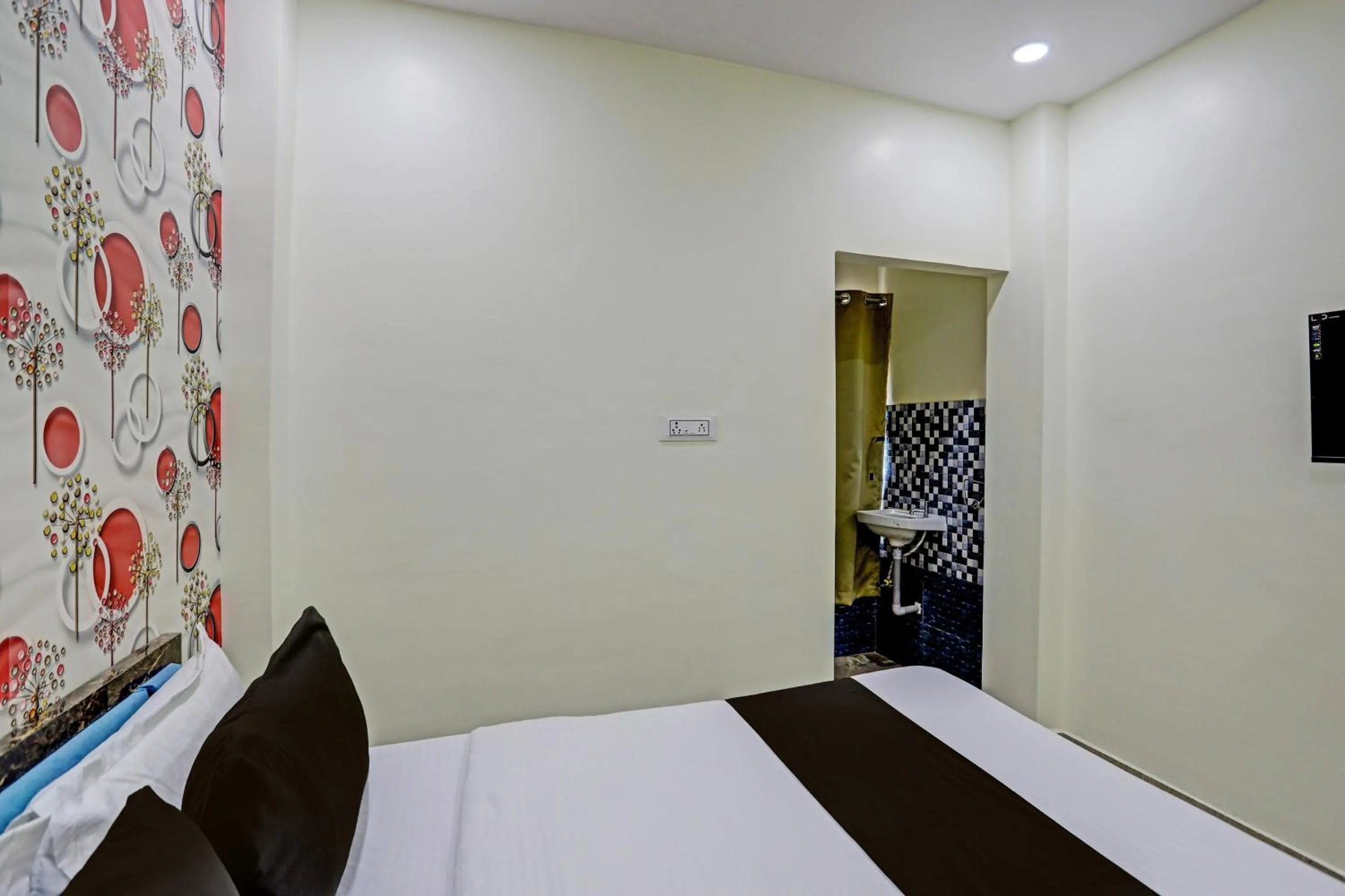 Bedroom, Bed in Hotel O P S