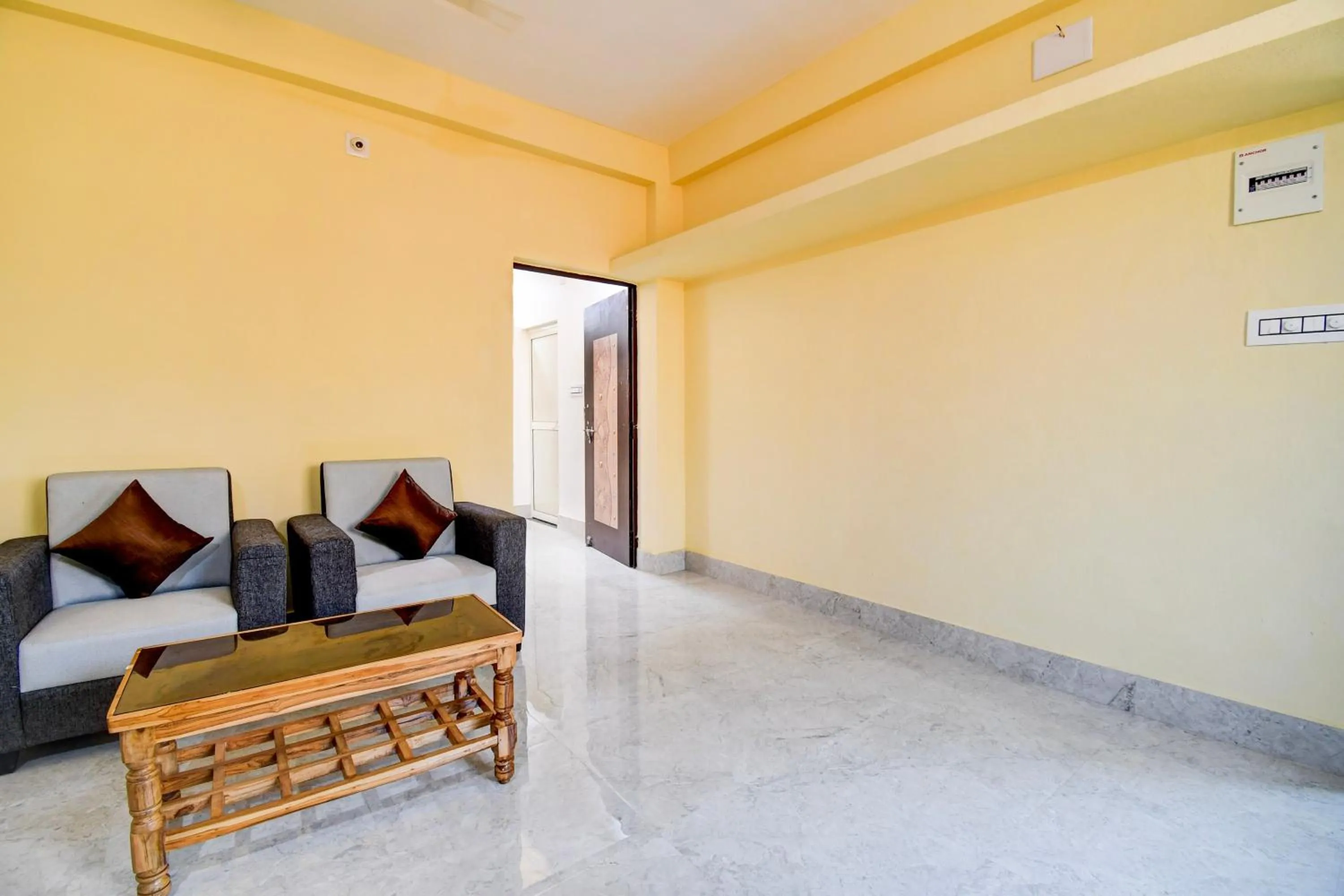 Bedroom in Hotel O ALYSAN STAY