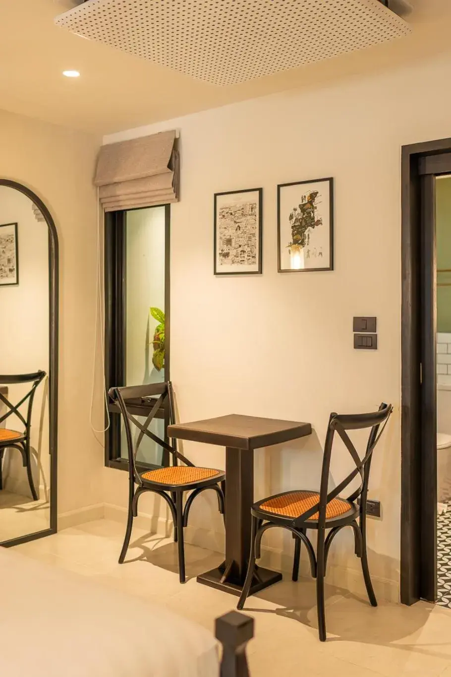 Photo of the whole room in Shamrock Chiangmai Hotel-Adult Only Photo of the whole room in Shamrock Chiangmai Hotel-Adult Only