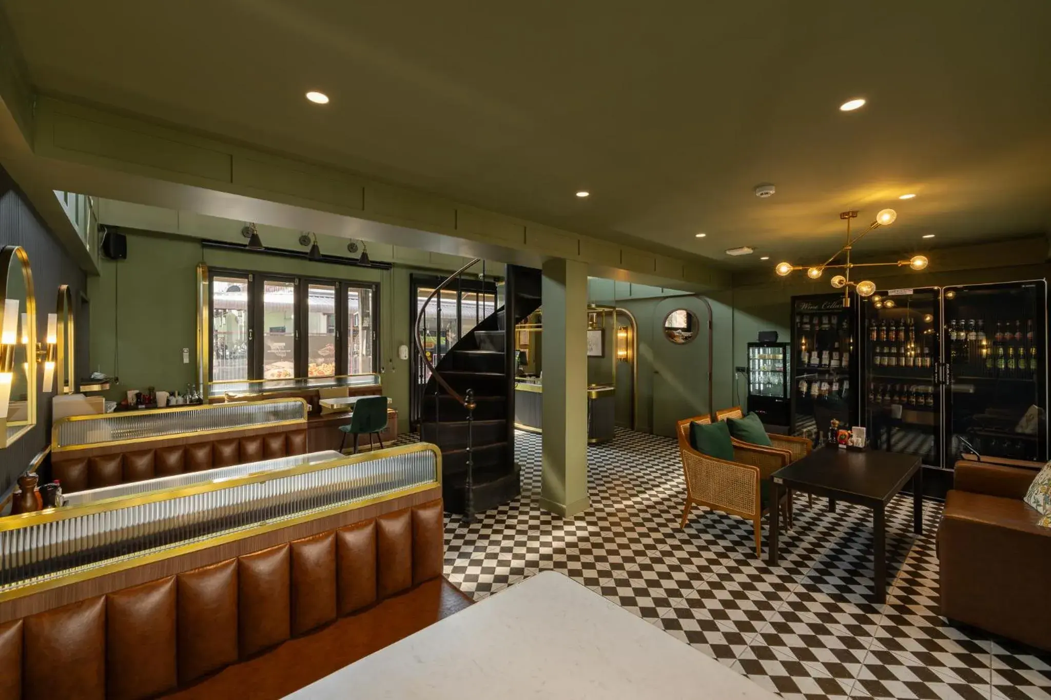 Restaurant/places to eat in Shamrock Chiangmai Hotel-Adult Only Restaurant/places to eat in Shamrock Chiangmai Hotel-Adult Only