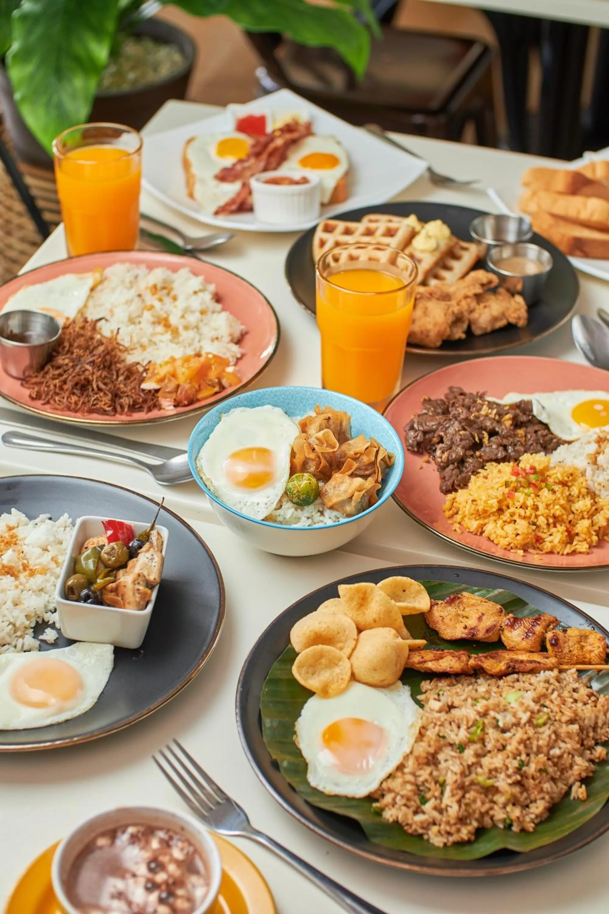 Food and drinks in Bloom Boracay