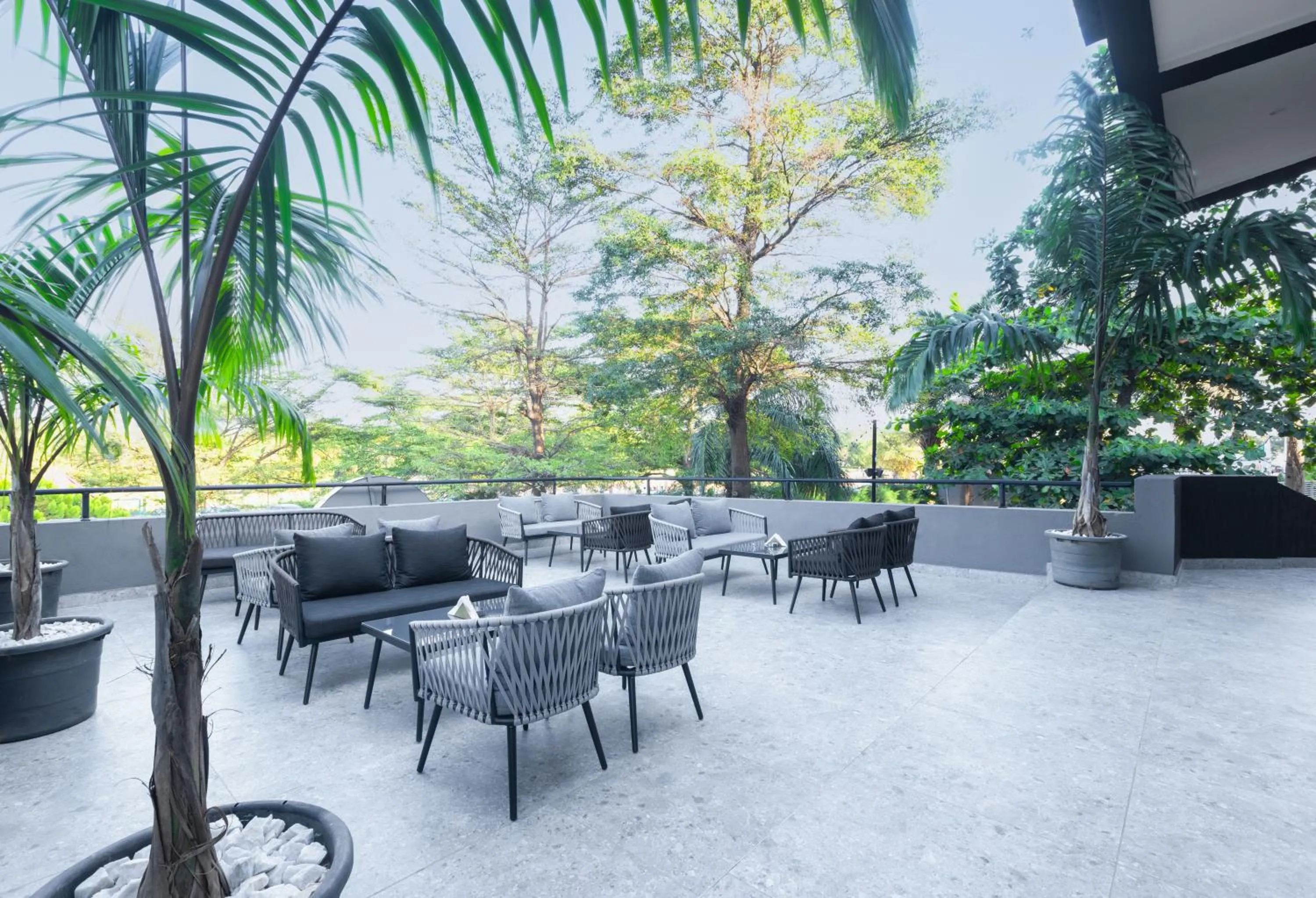 Tree House Boutique Hotel