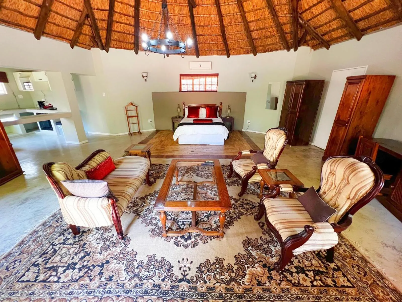 Protea Ridge Guest Cottages and Conference Centre