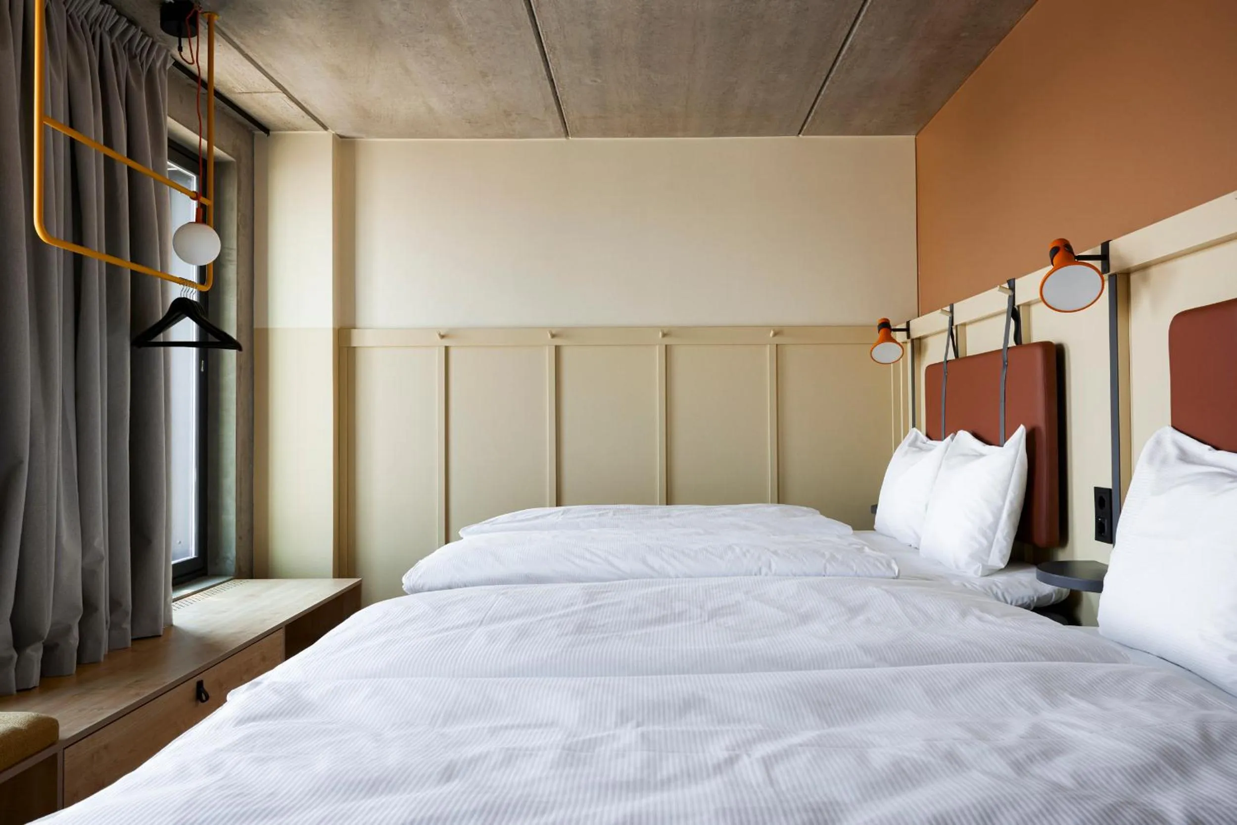 Bed in Comfort Hotel Helsinki Airport