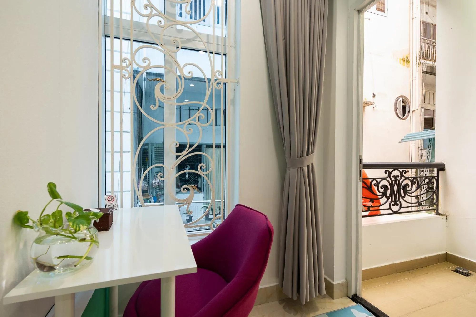 Seating area in Adventure Hotel