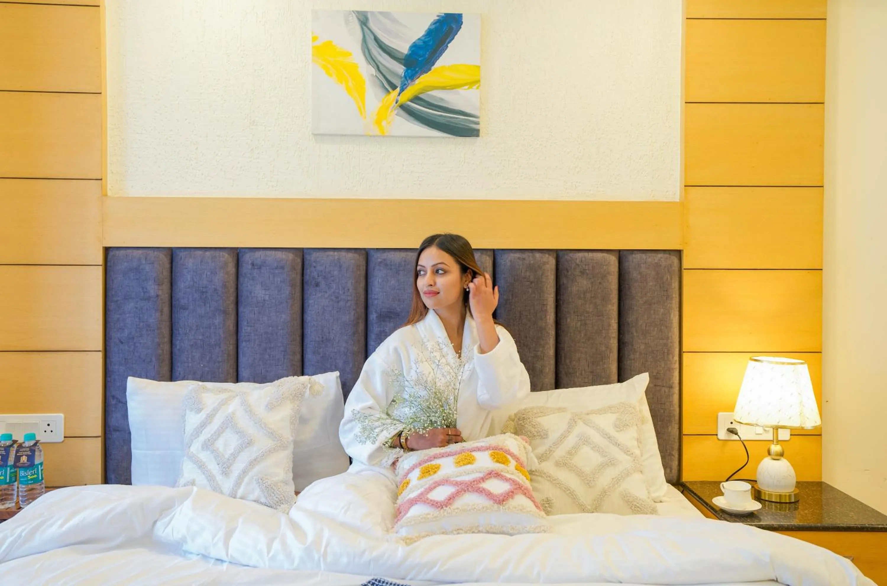 Bed in Super Hotel by Perfectstayz Mall Road