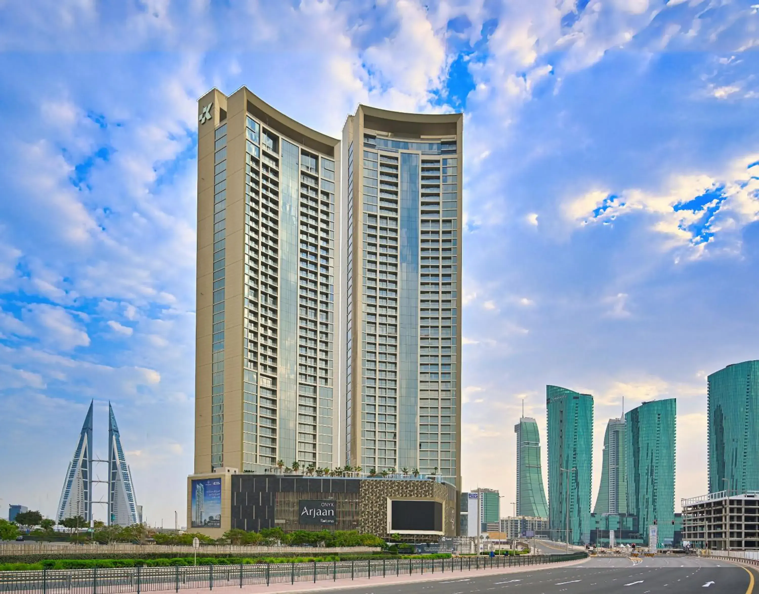 Property building in Onyx Rotana Property building in Onyx Rotana