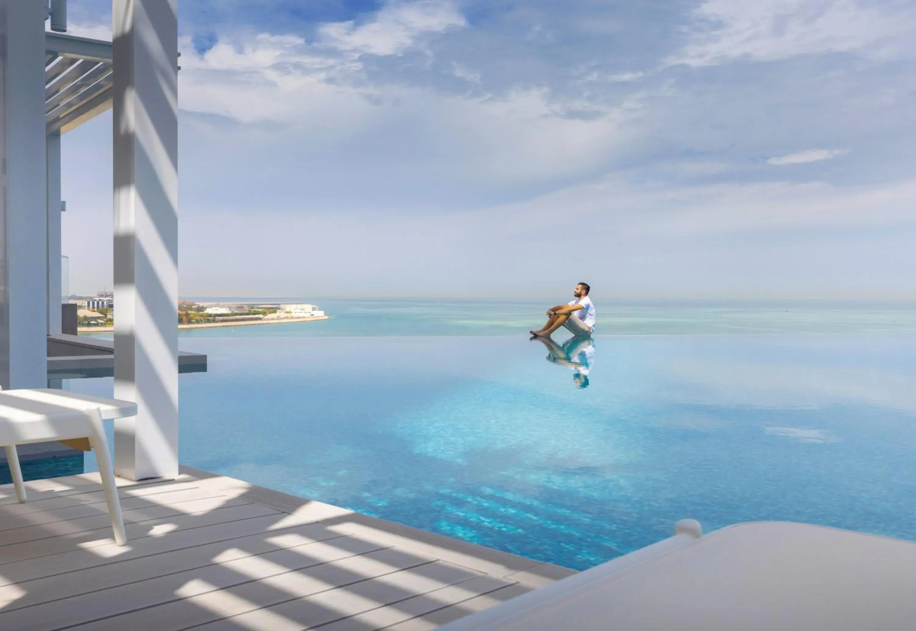 Swimming pool in Onyx Rotana Swimming pool in Onyx Rotana