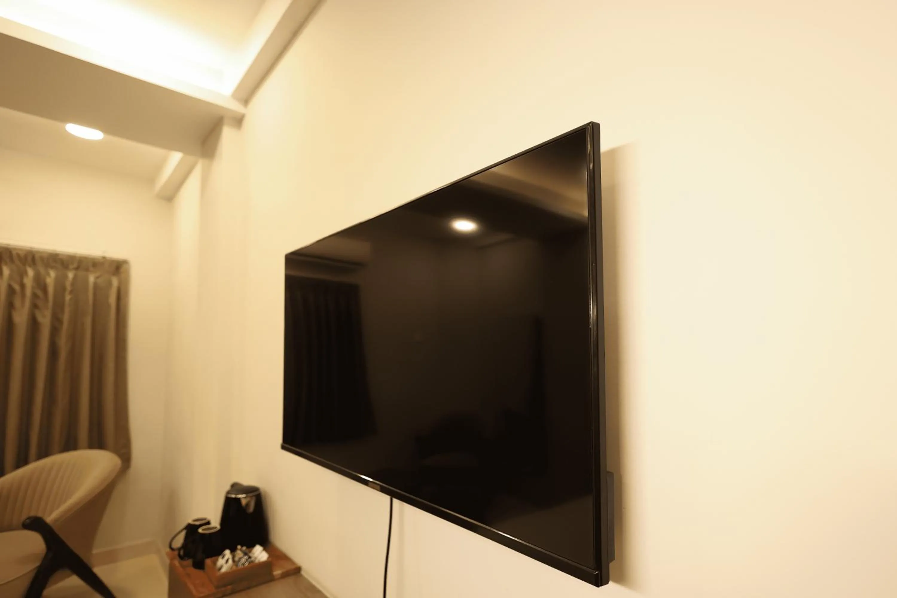 TV and multimedia in Arjun - A boutique hotel