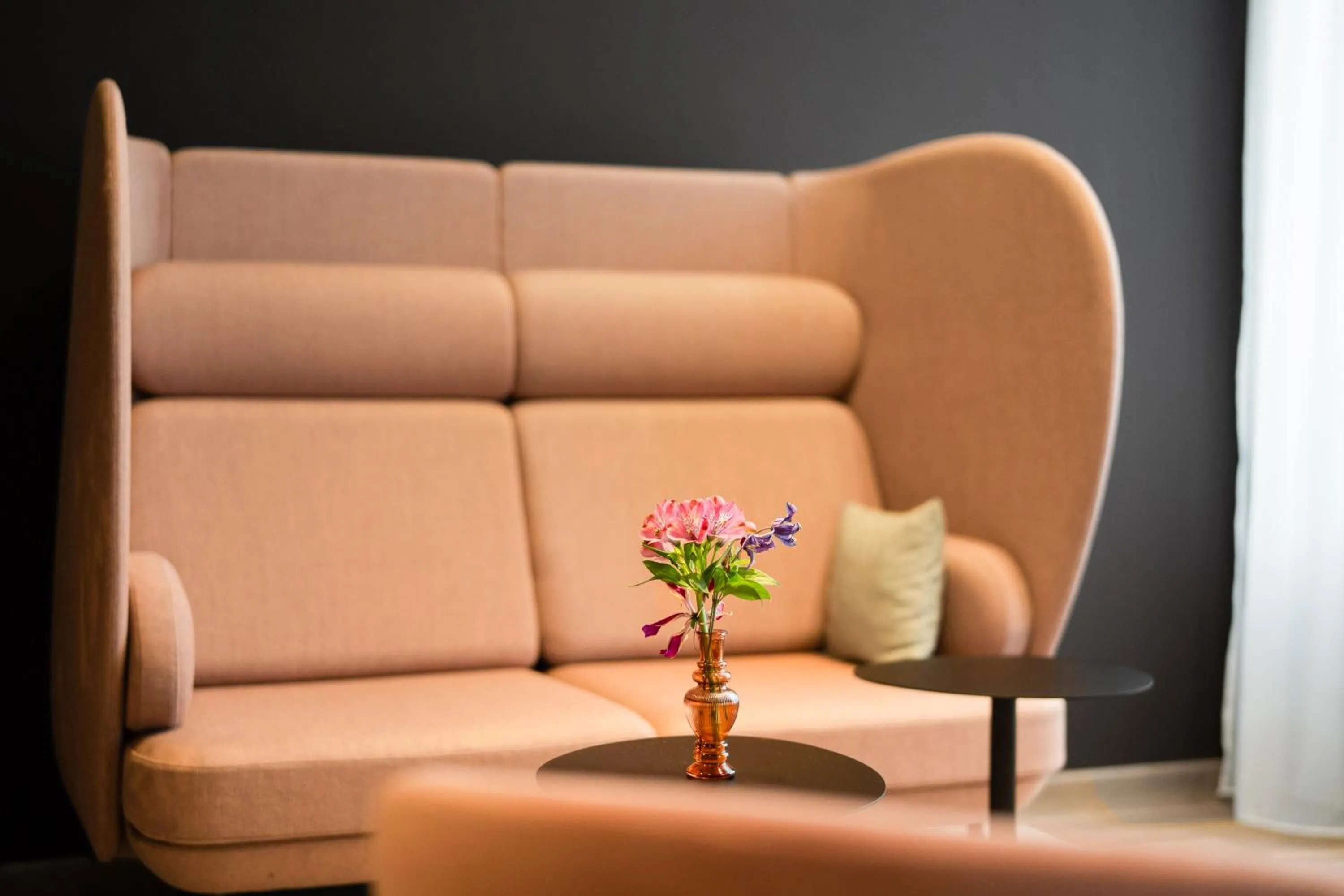 Lounge or bar in IntercityHotel Leiden