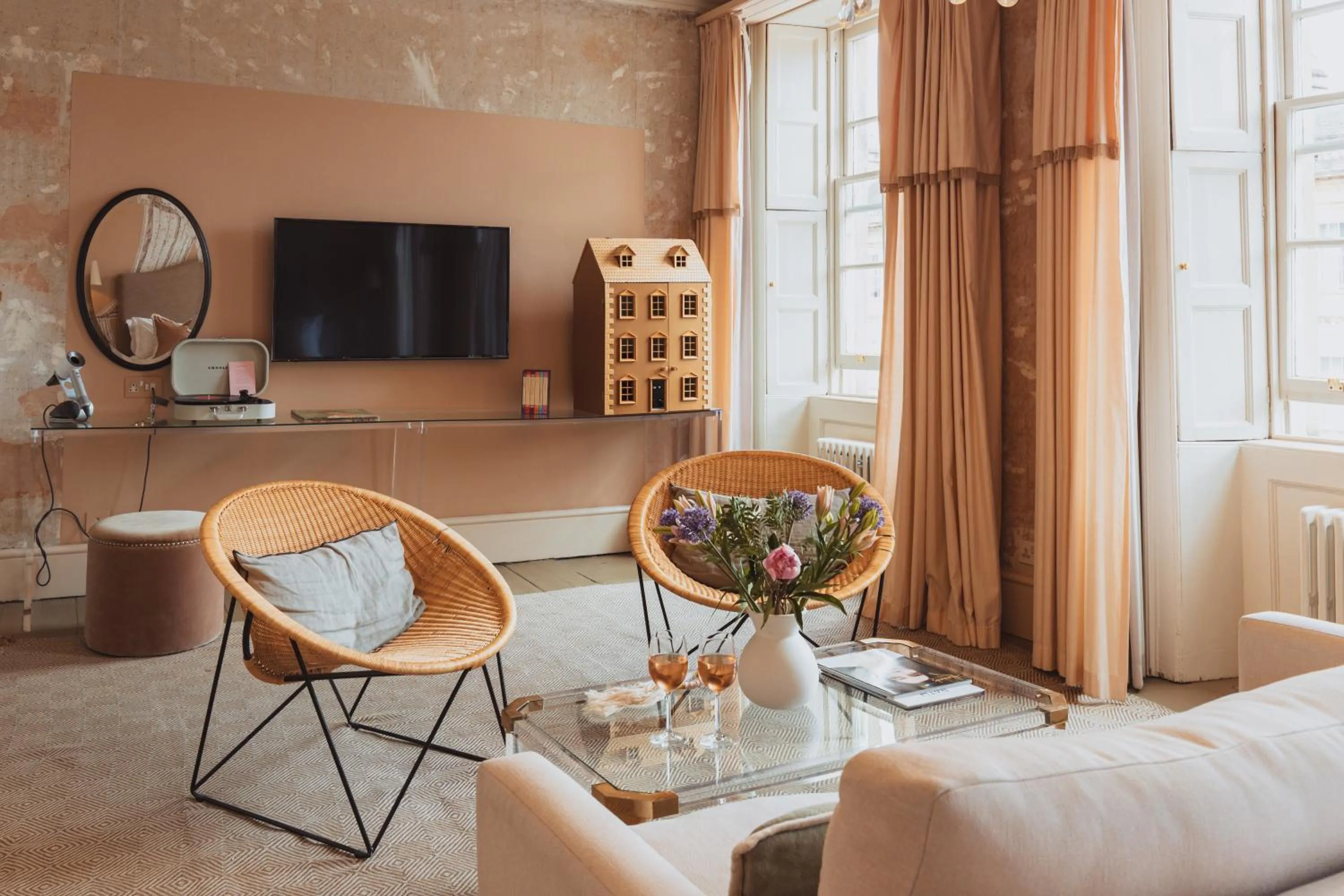 Bedroom in No 15 by GuestHouse, Bath