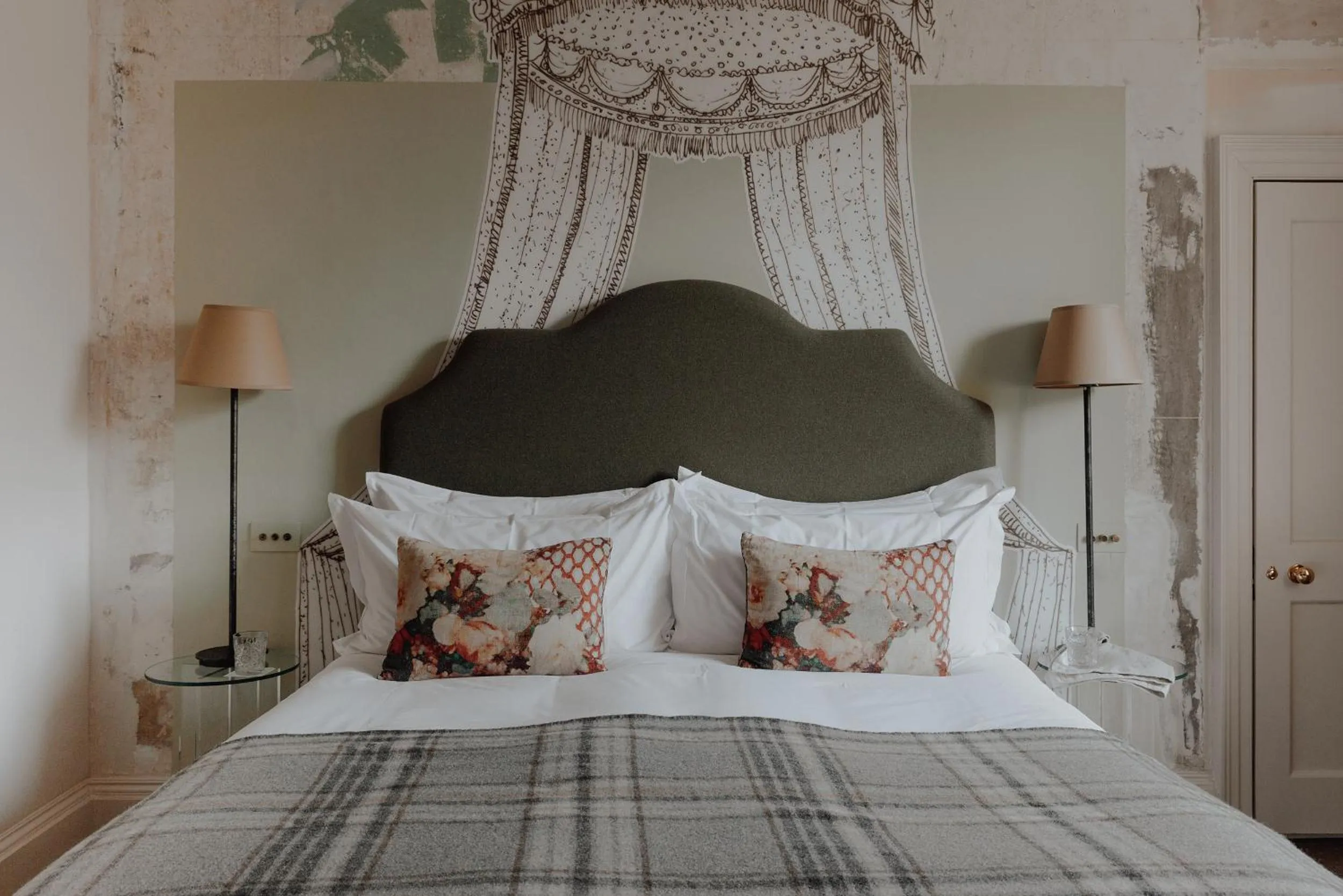 Bed in No 15 by GuestHouse, Bath