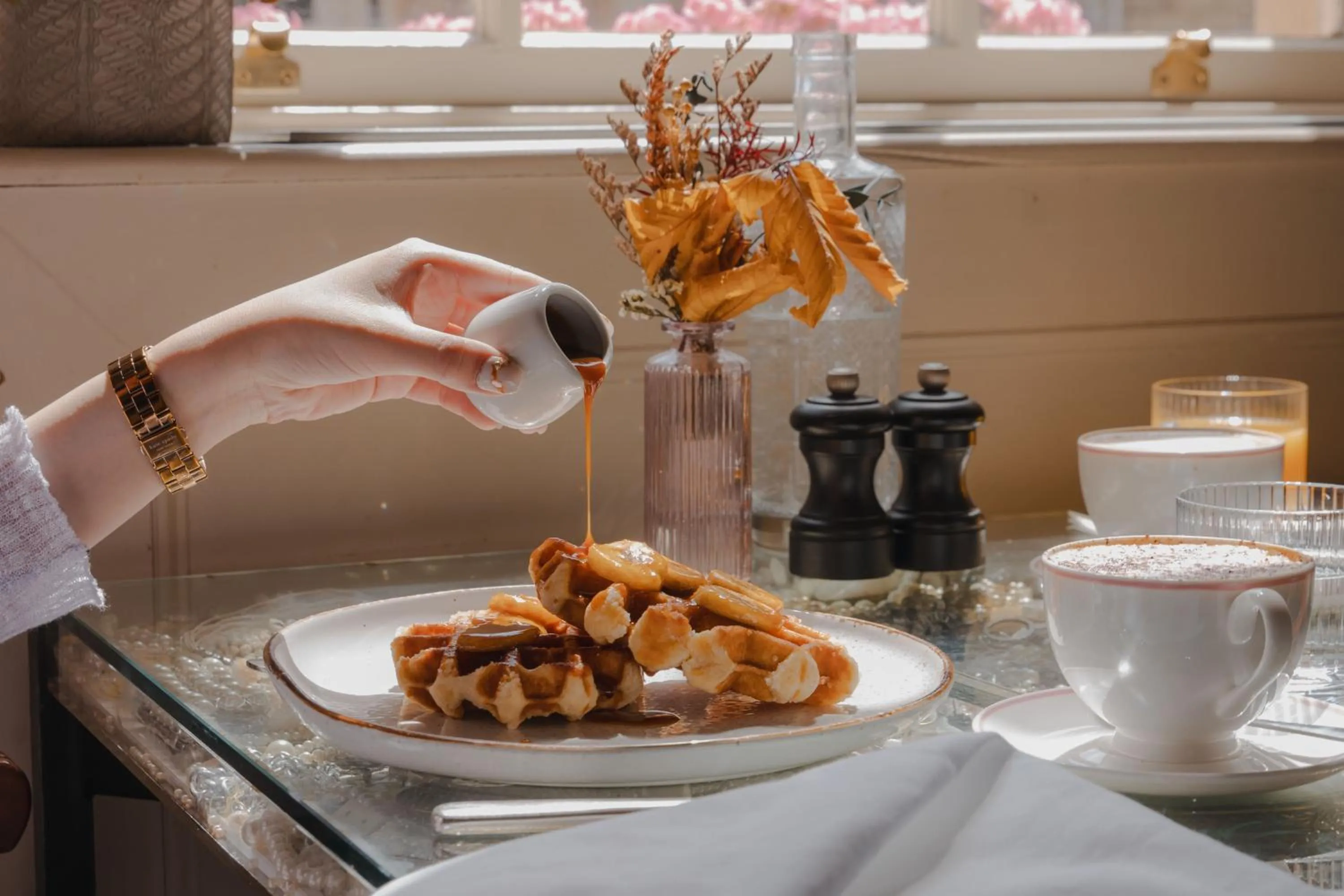 Food and drinks in No 15 by GuestHouse, Bath