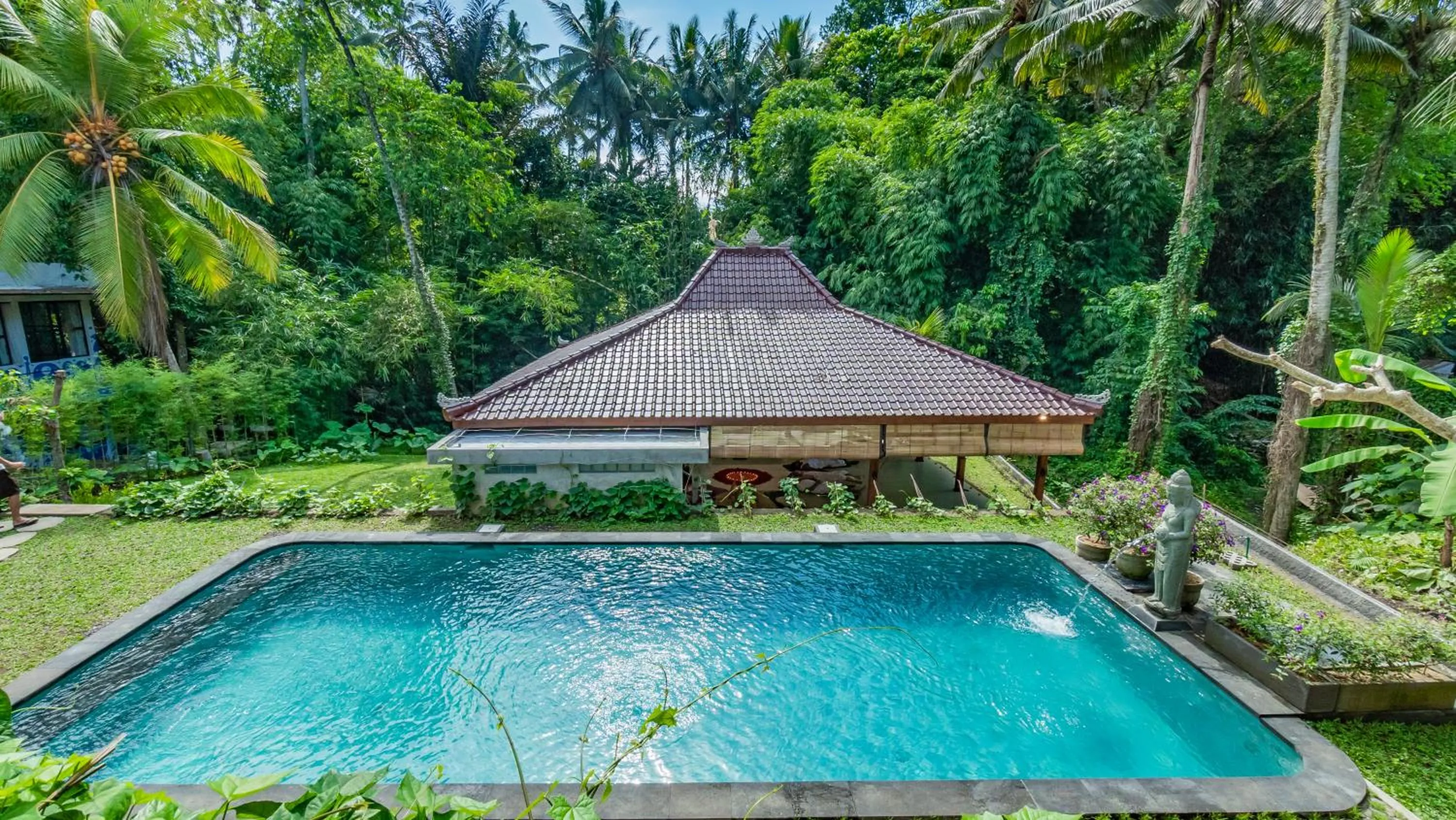 Garden in As I Am Ubud Retreat