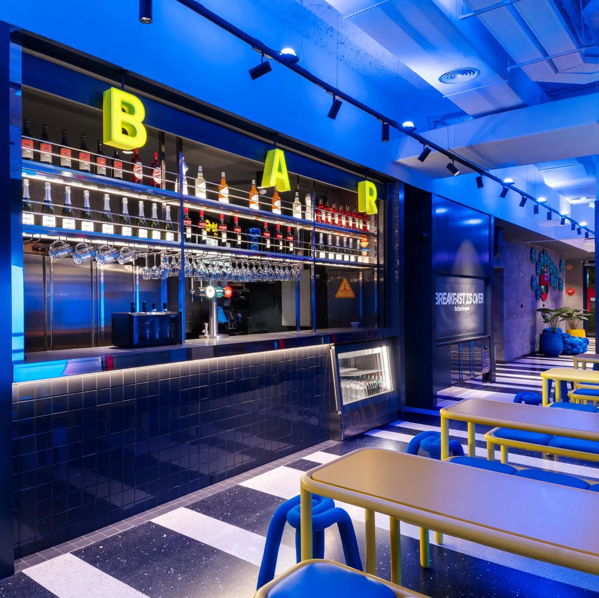 Restaurant/places to eat in AMISTAT City Hostel Barcelona