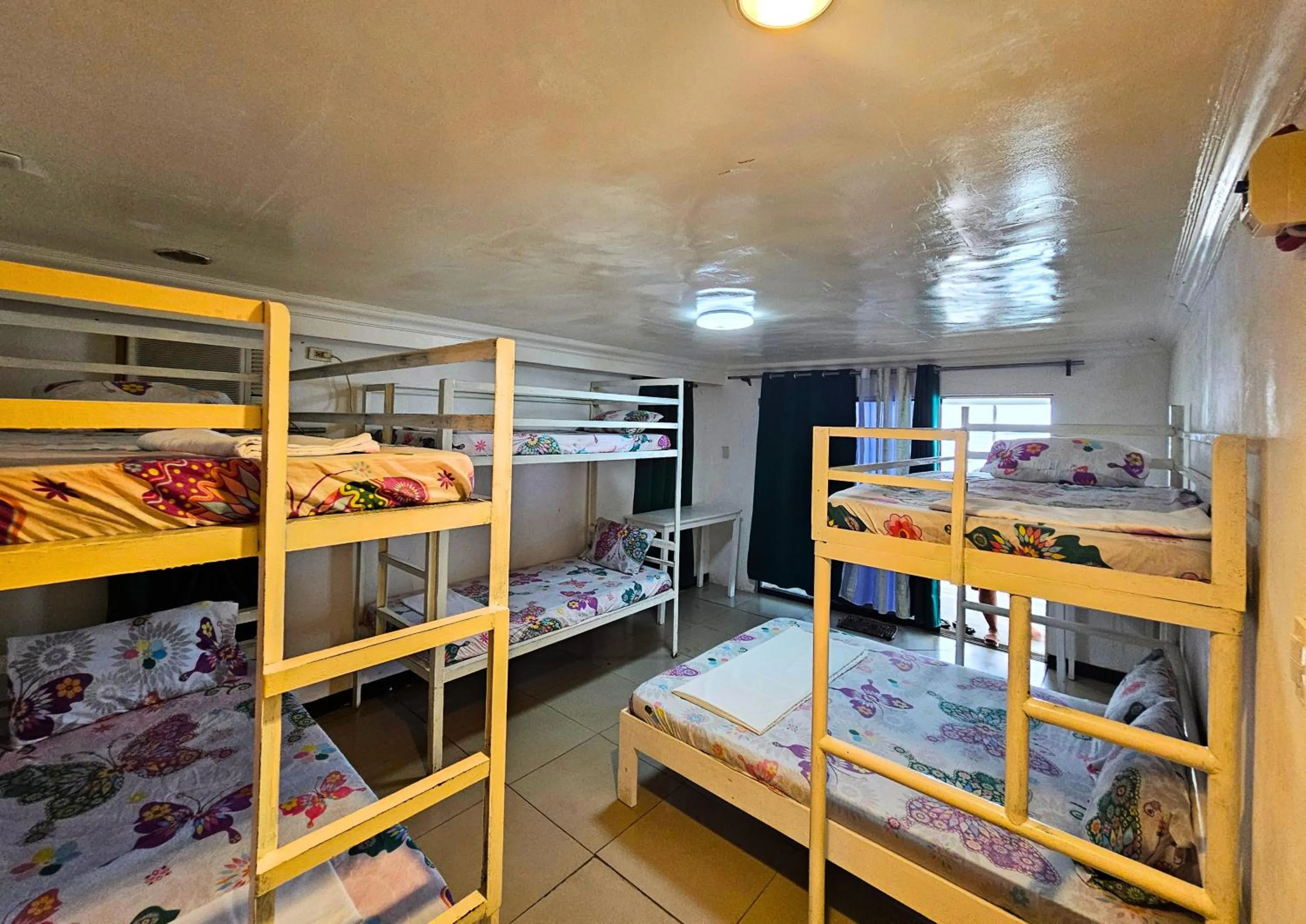 Bed in The Beach Park Hadsan