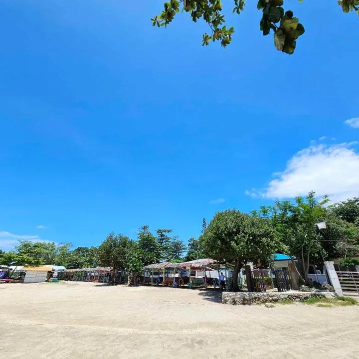 Day in The Beach Park Hadsan