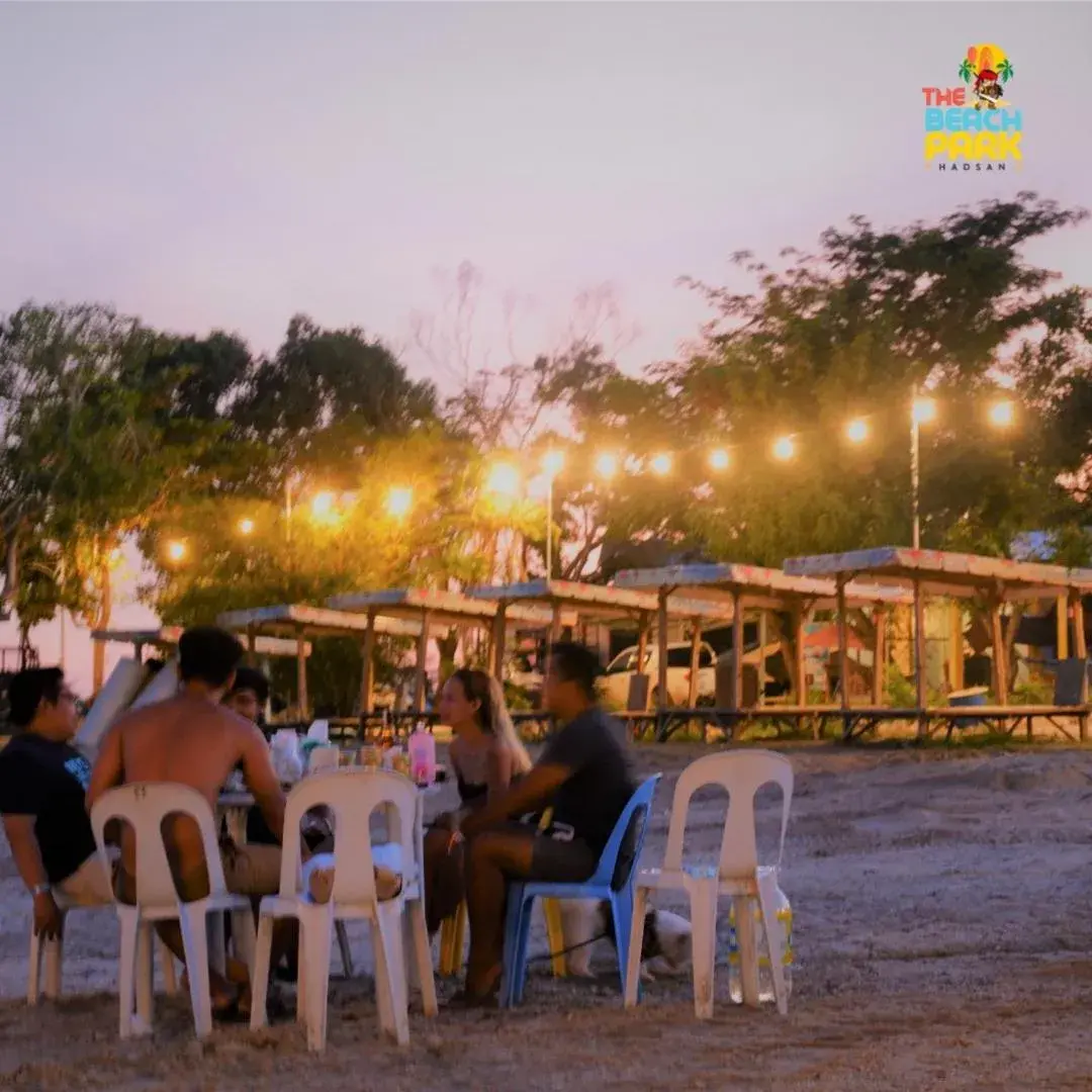 Restaurant/places to eat in The Beach Park Hadsan Restaurant/places to eat in The Beach Park Hadsan