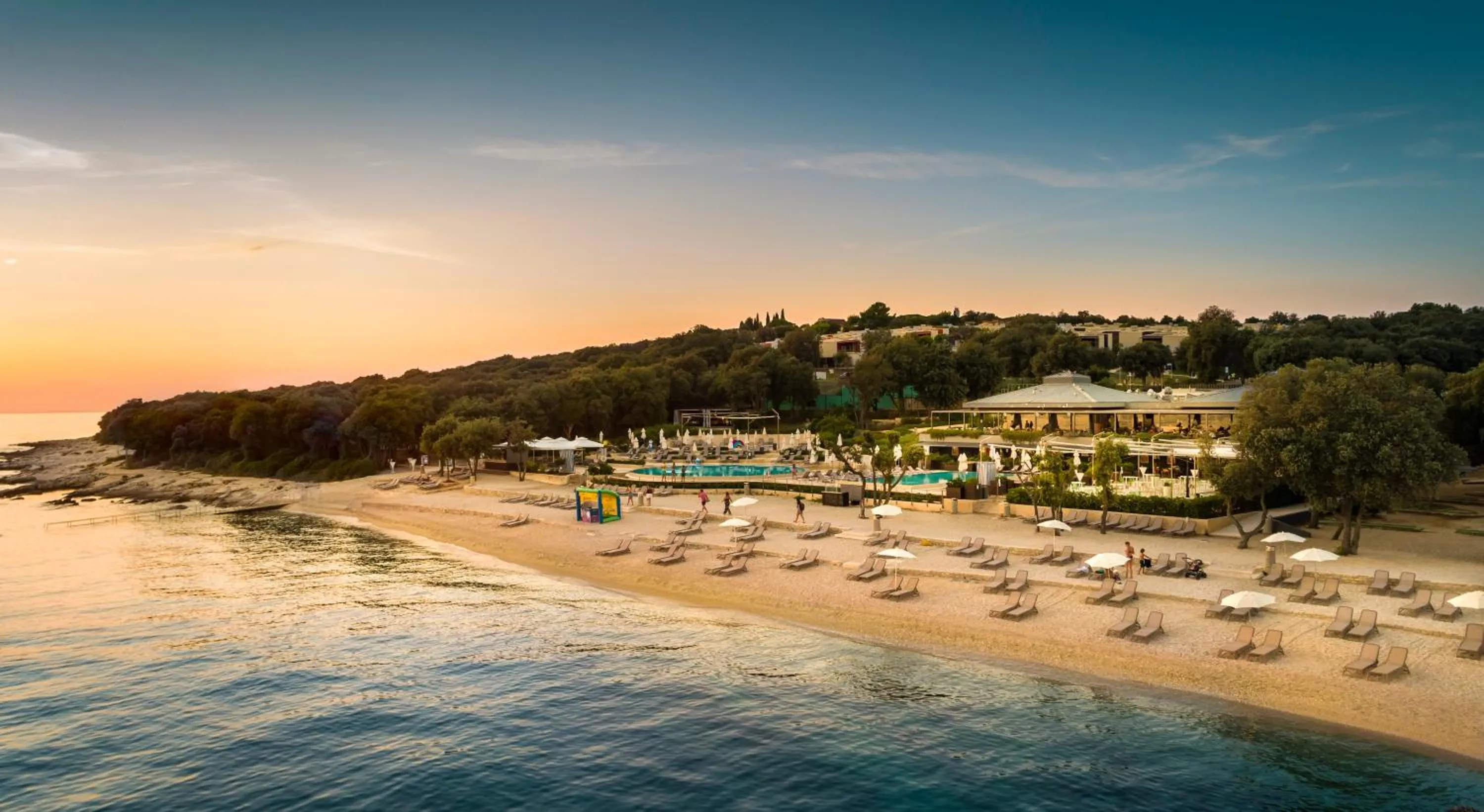 Beach in Maistra Camping Amarin Pitches