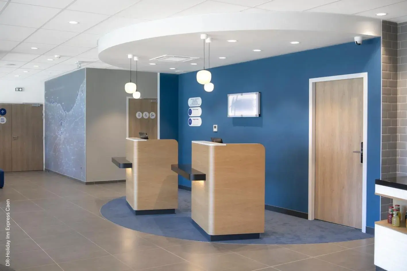 Lobby or reception in Holiday Inn Express Caen Epron by IHG Lobby or reception in Holiday Inn Express Caen Epron by IHG
