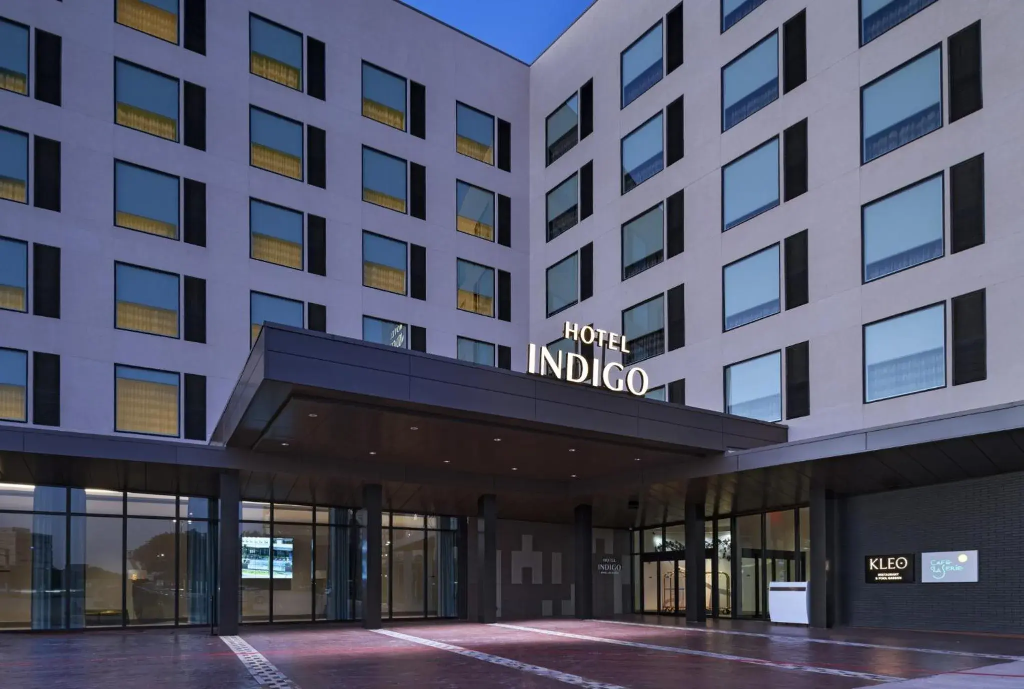 Property building in Hotel Indigo Irving - Las Colinas by IHG Property building in Hotel Indigo Irving - Las Colinas by IHG