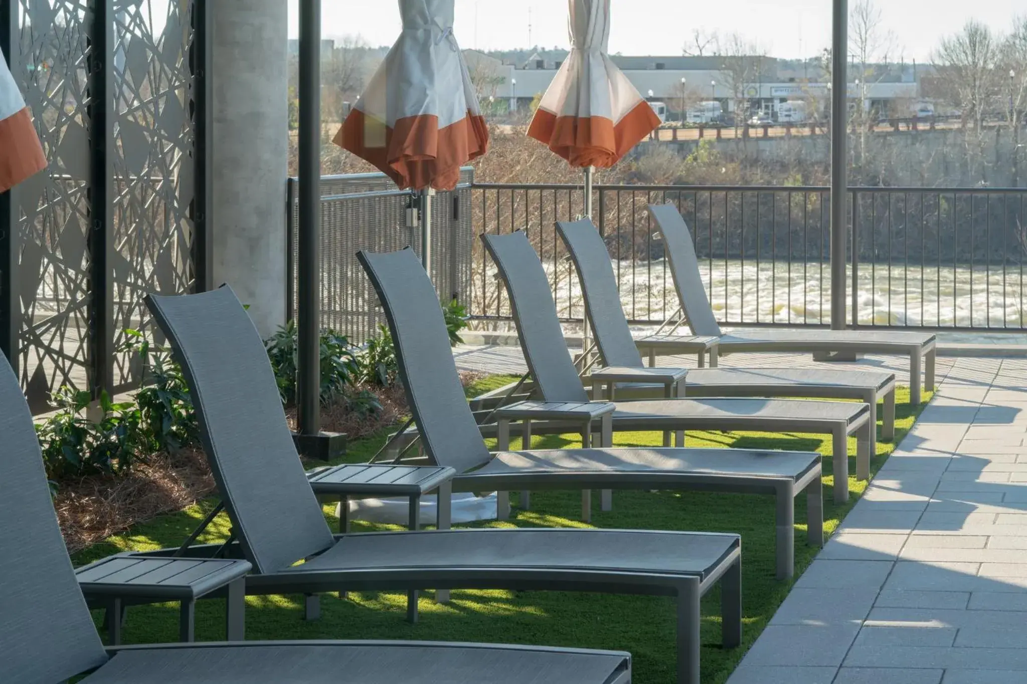 Swimming pool in Hotel Indigo Irving - Las Colinas by IHG Swimming pool in Hotel Indigo Irving - Las Colinas by IHG