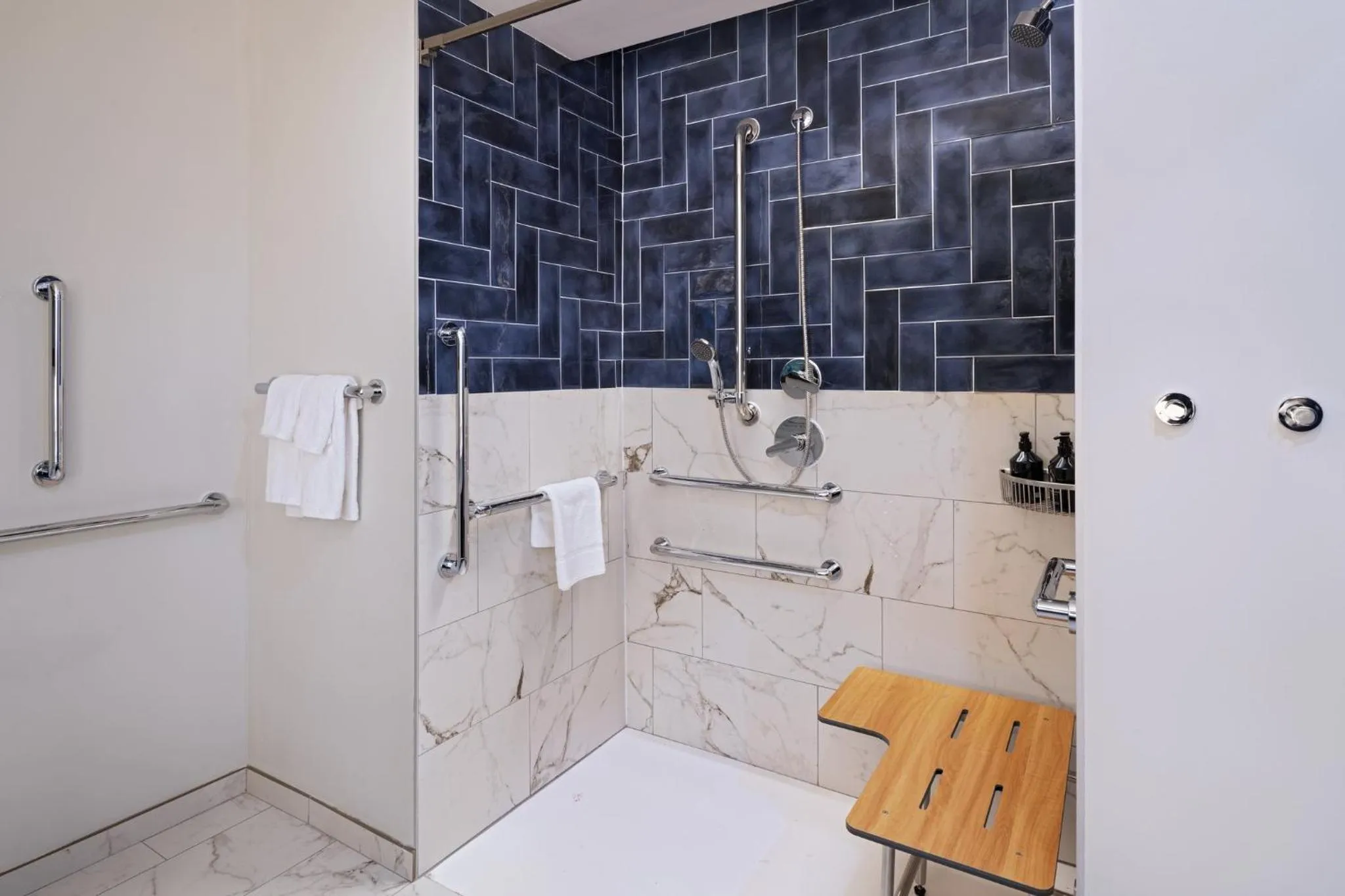 Bathroom in Hotel Indigo Irving - Las Colinas by IHG