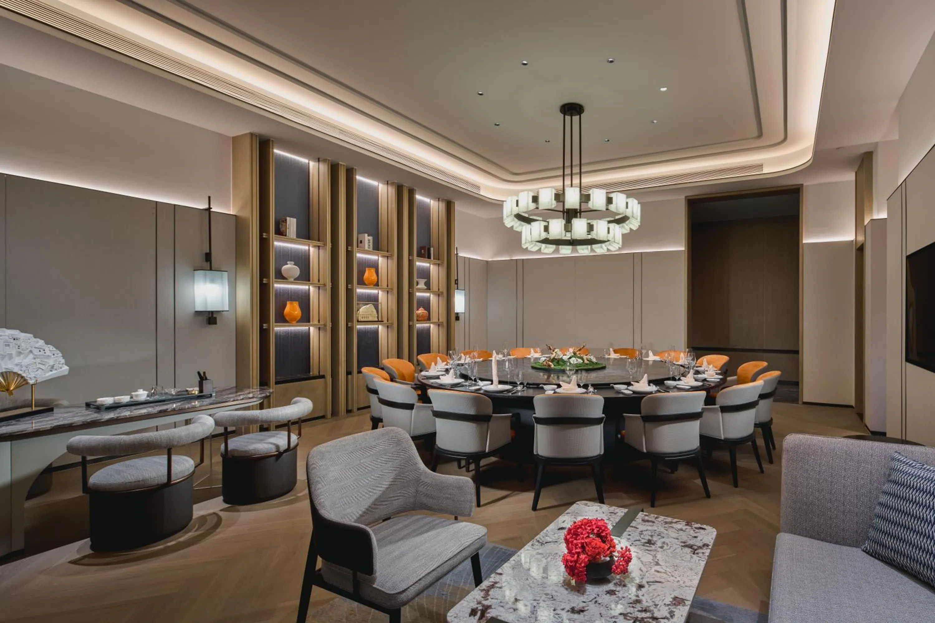 Restaurant/places to eat in Crowne Plaza Shangluo, an IHG Hotel