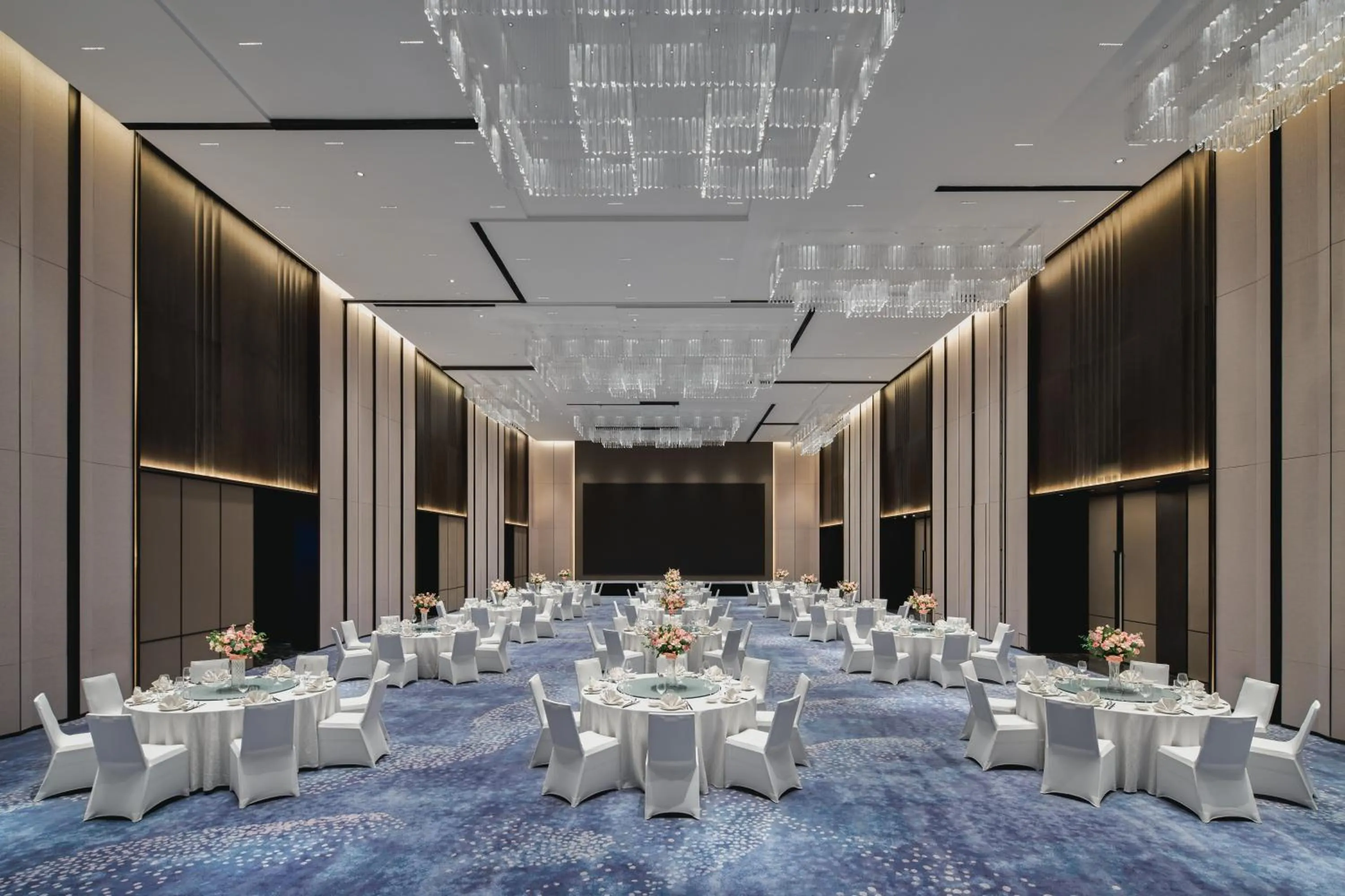 Banquet/Function facilities in Crowne Plaza Shangluo, an IHG Hotel