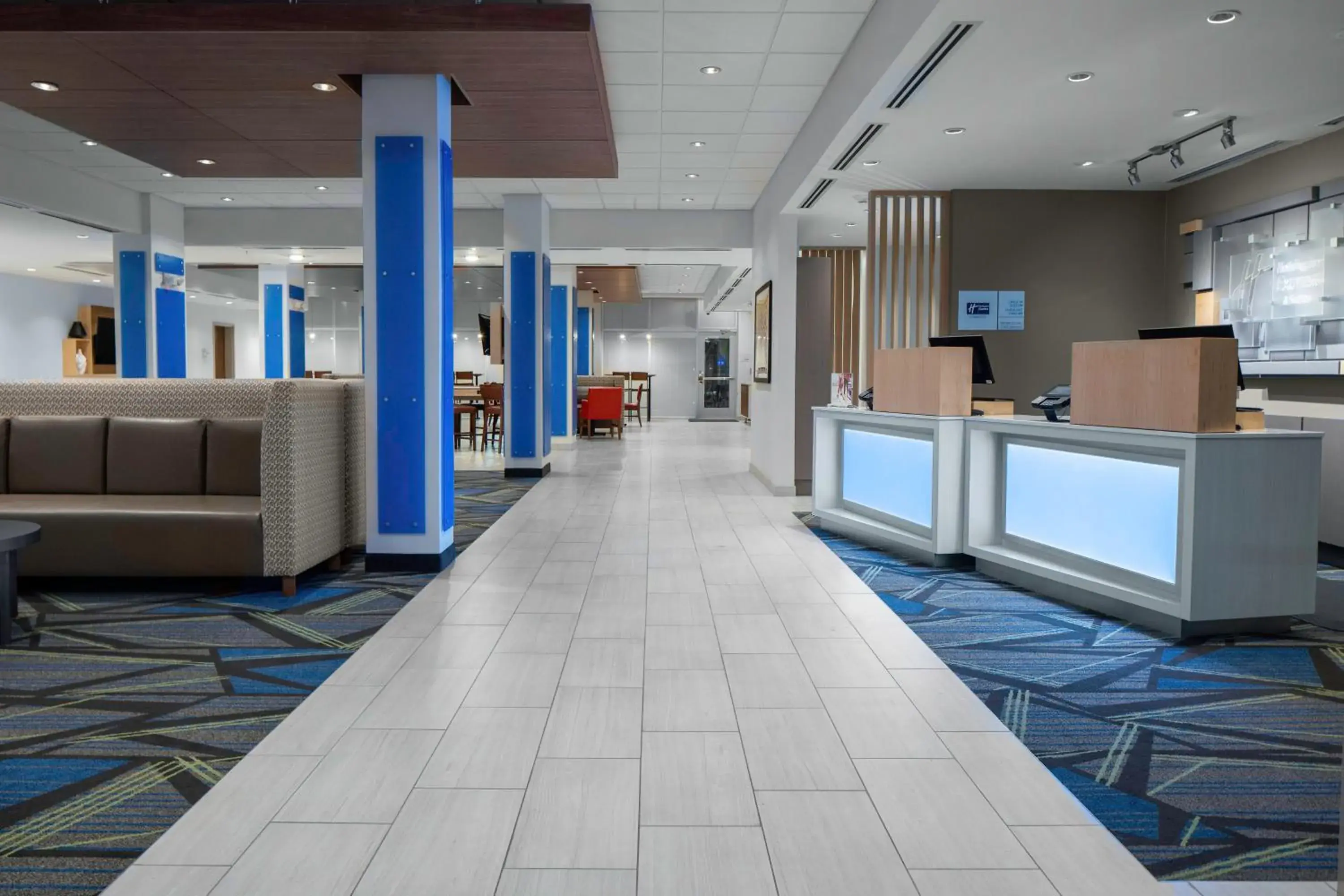 Property building in Holiday Inn Express & Suites Griffin Property building in Holiday Inn Express & Suites Griffin