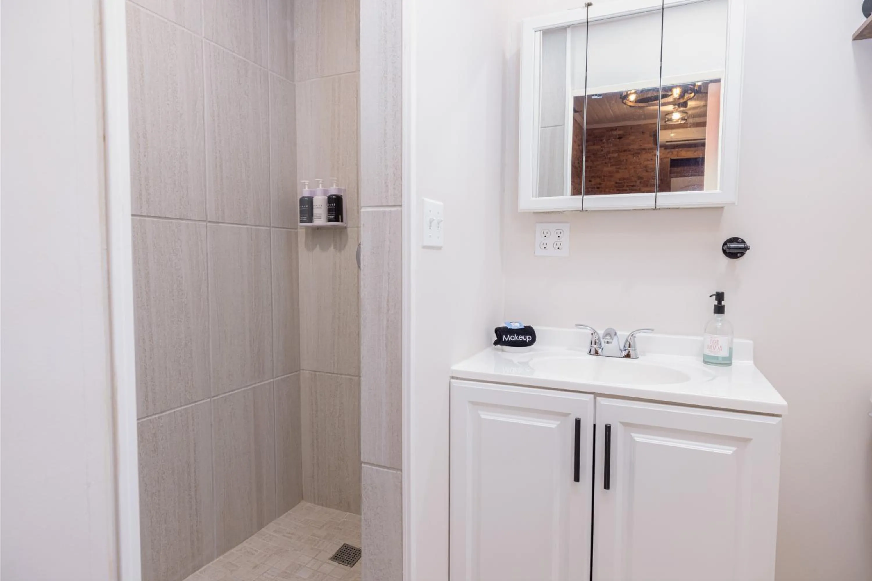 Hartwell Suites