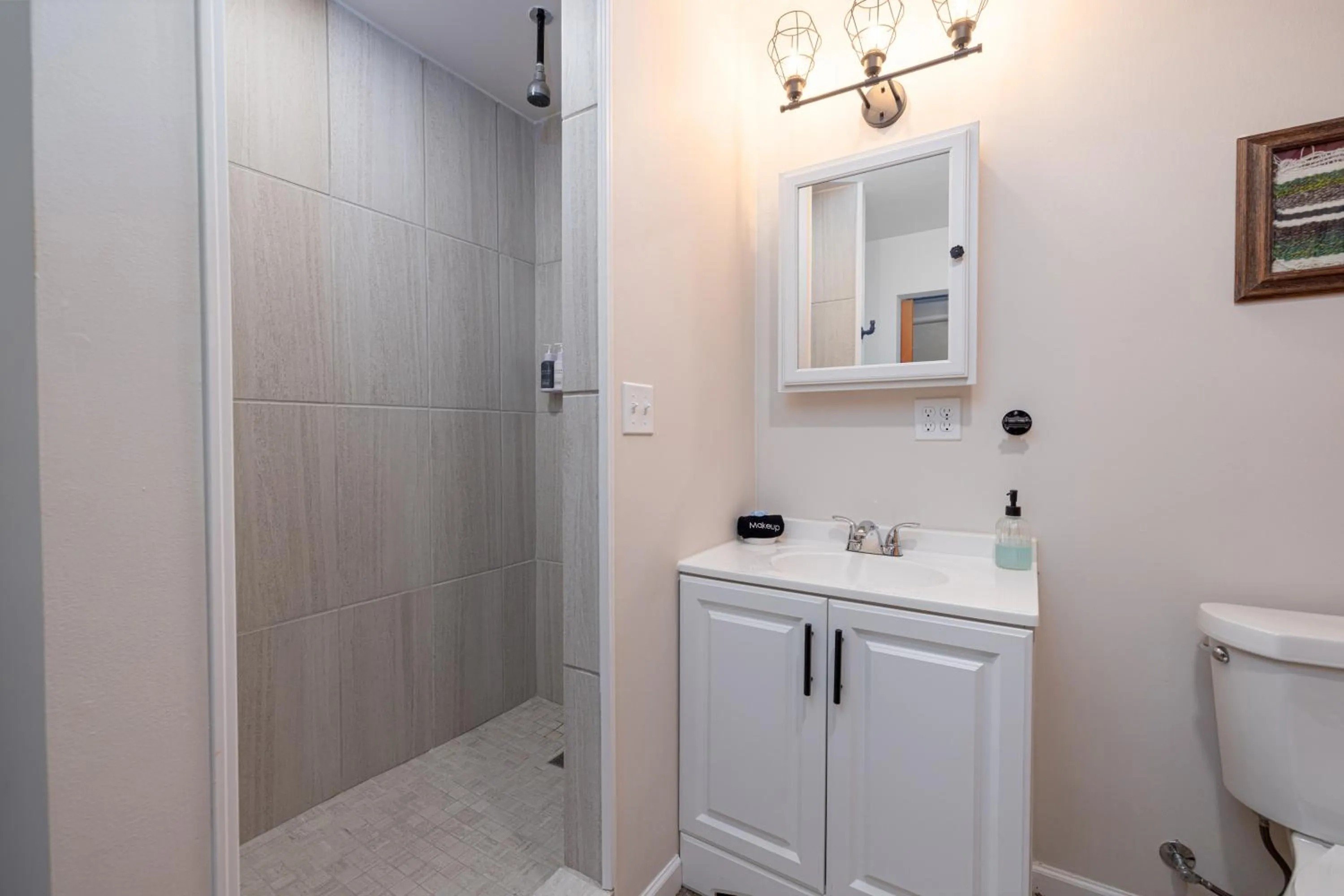 Hartwell Suites