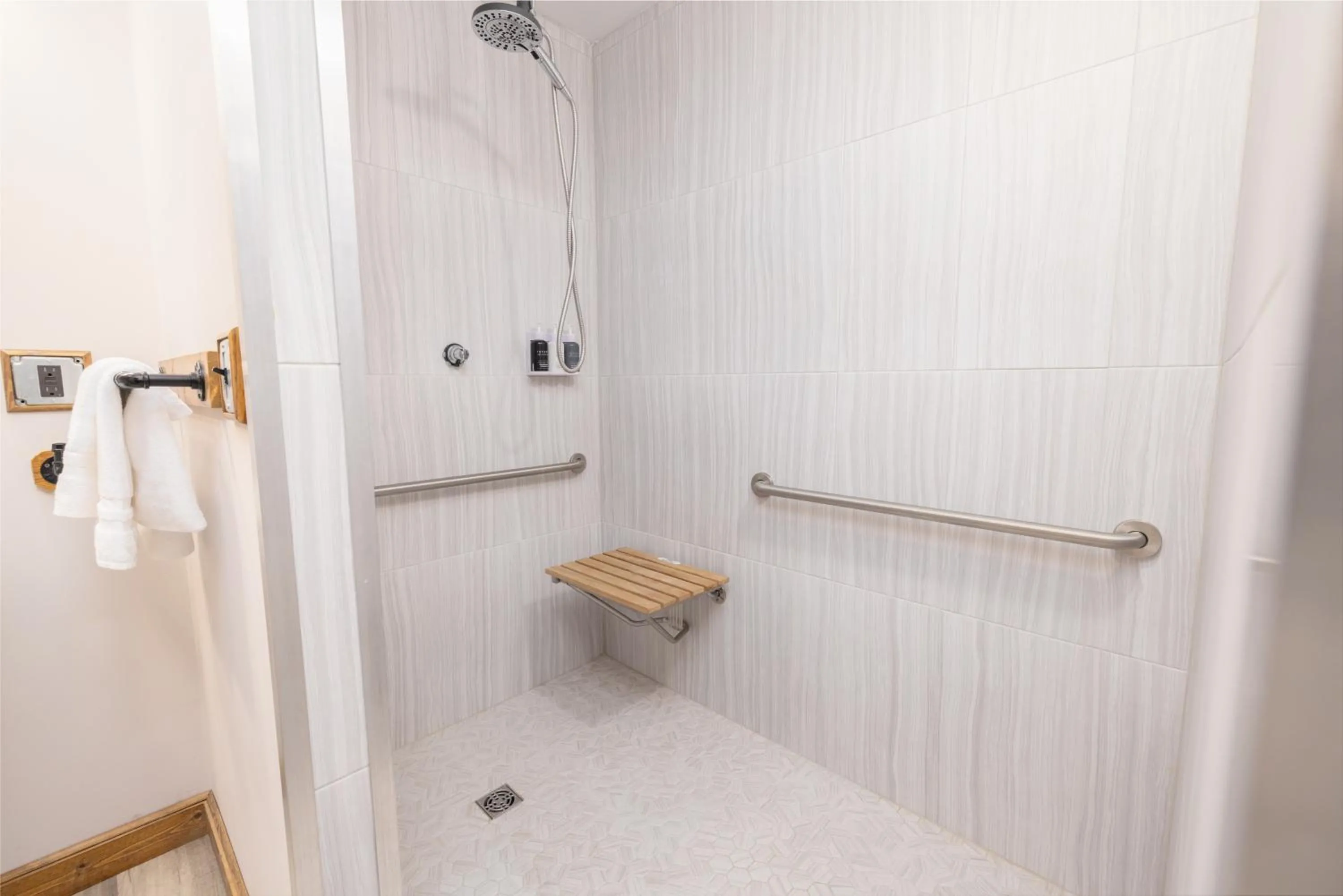 Hartwell Suites