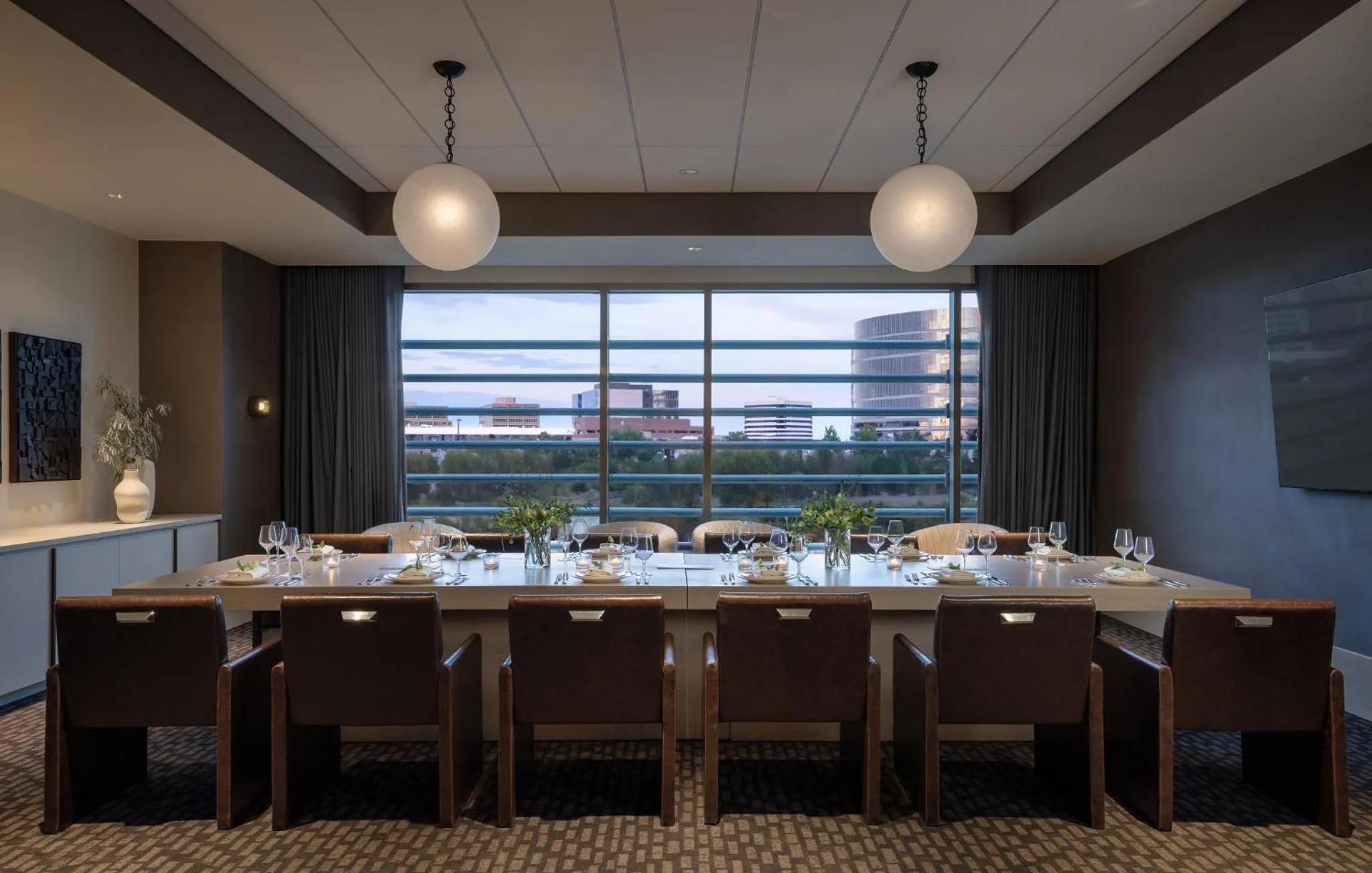 Meeting/conference room in Kimpton Claret Hotel by IHG