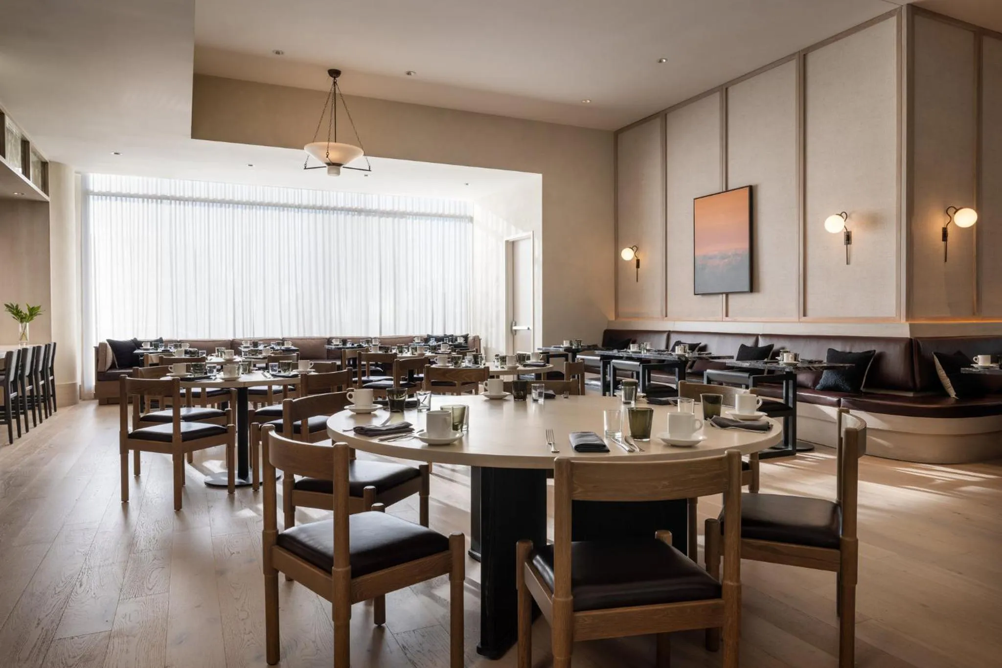 Restaurant/places to eat in Kimpton Claret Hotel by IHG