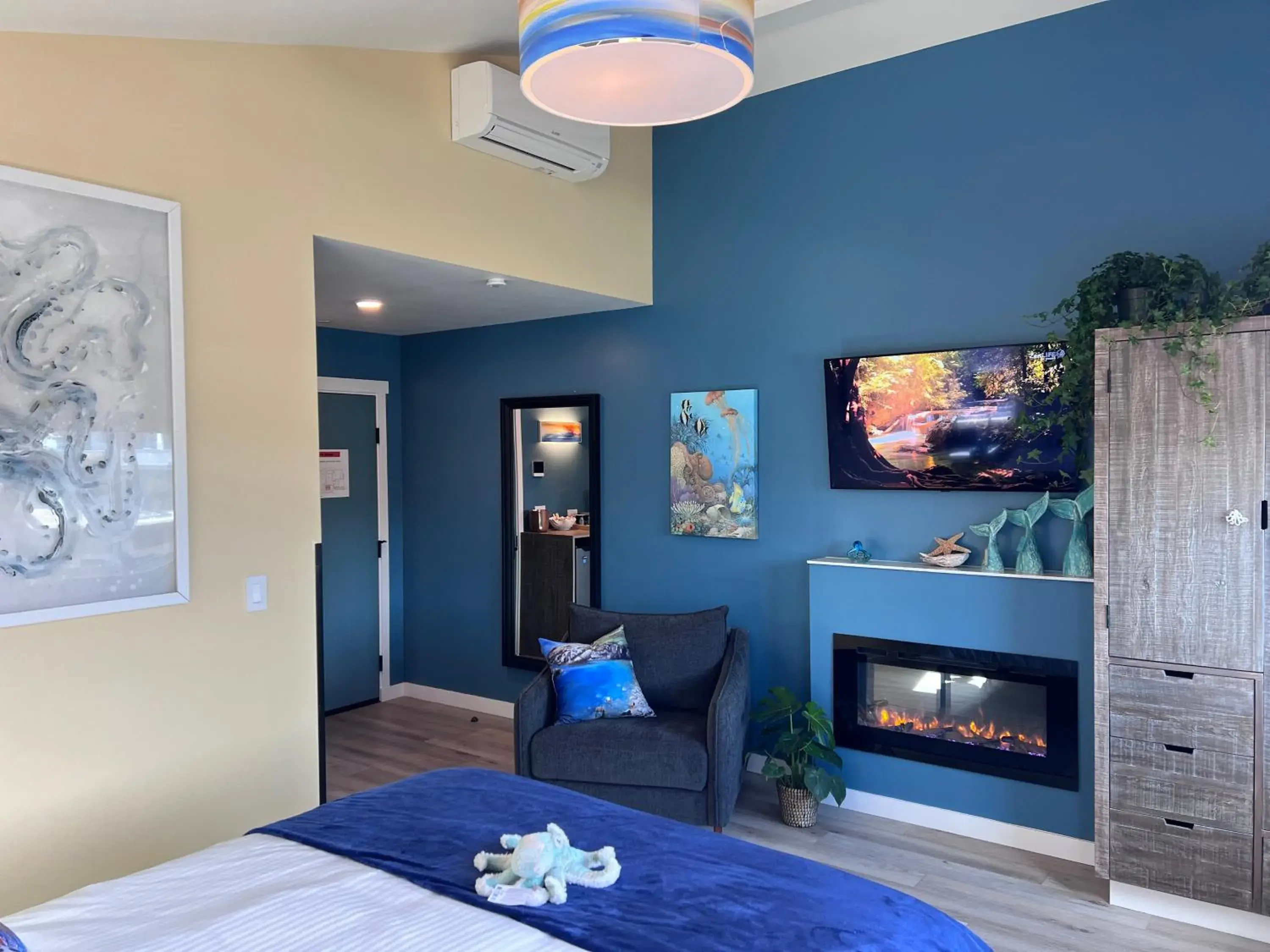 Junior Suite with Terrace in HarborWalk Inn Junior Suite with Terrace in HarborWalk Inn