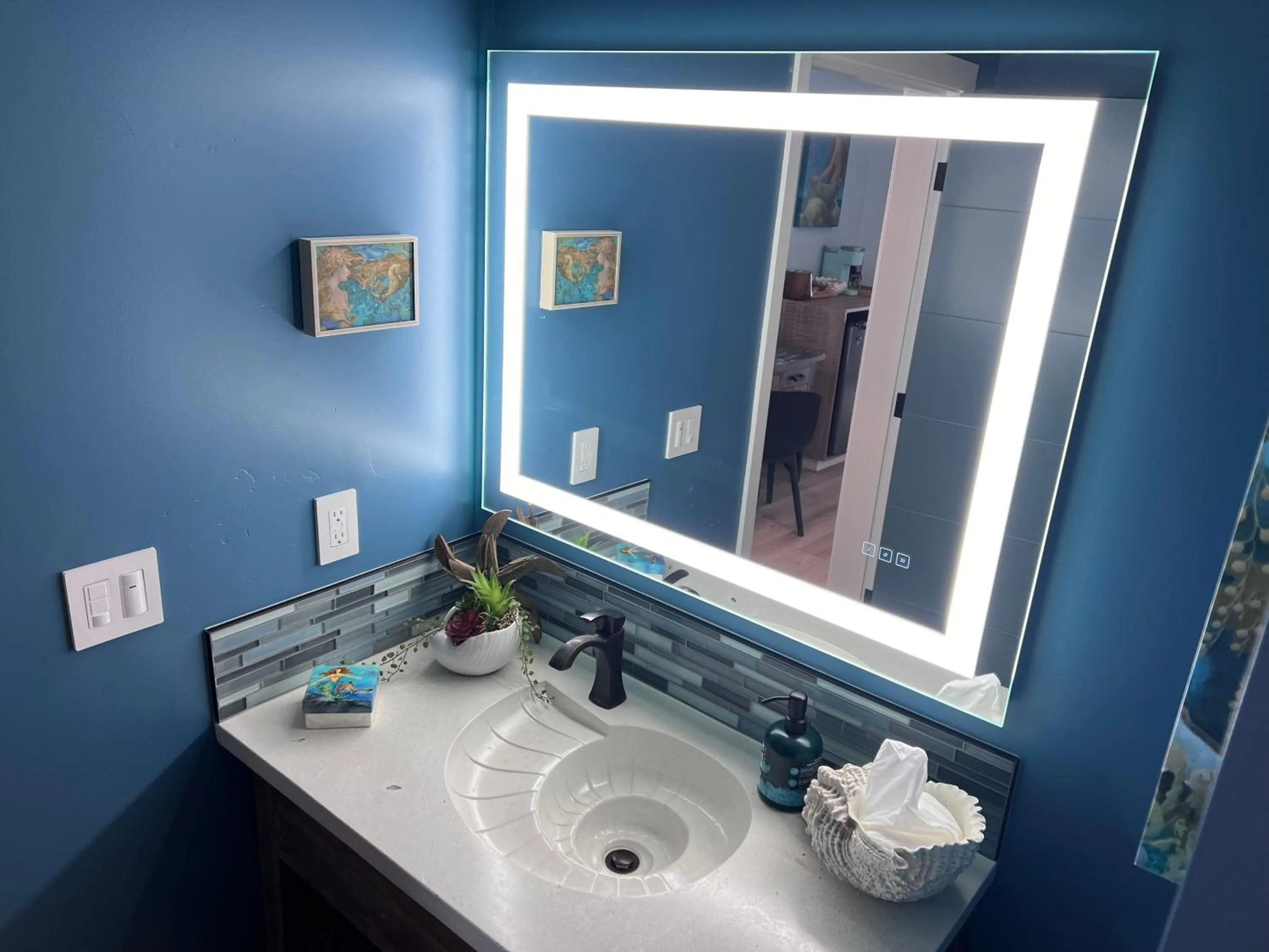 Bathroom in HarborWalk Inn