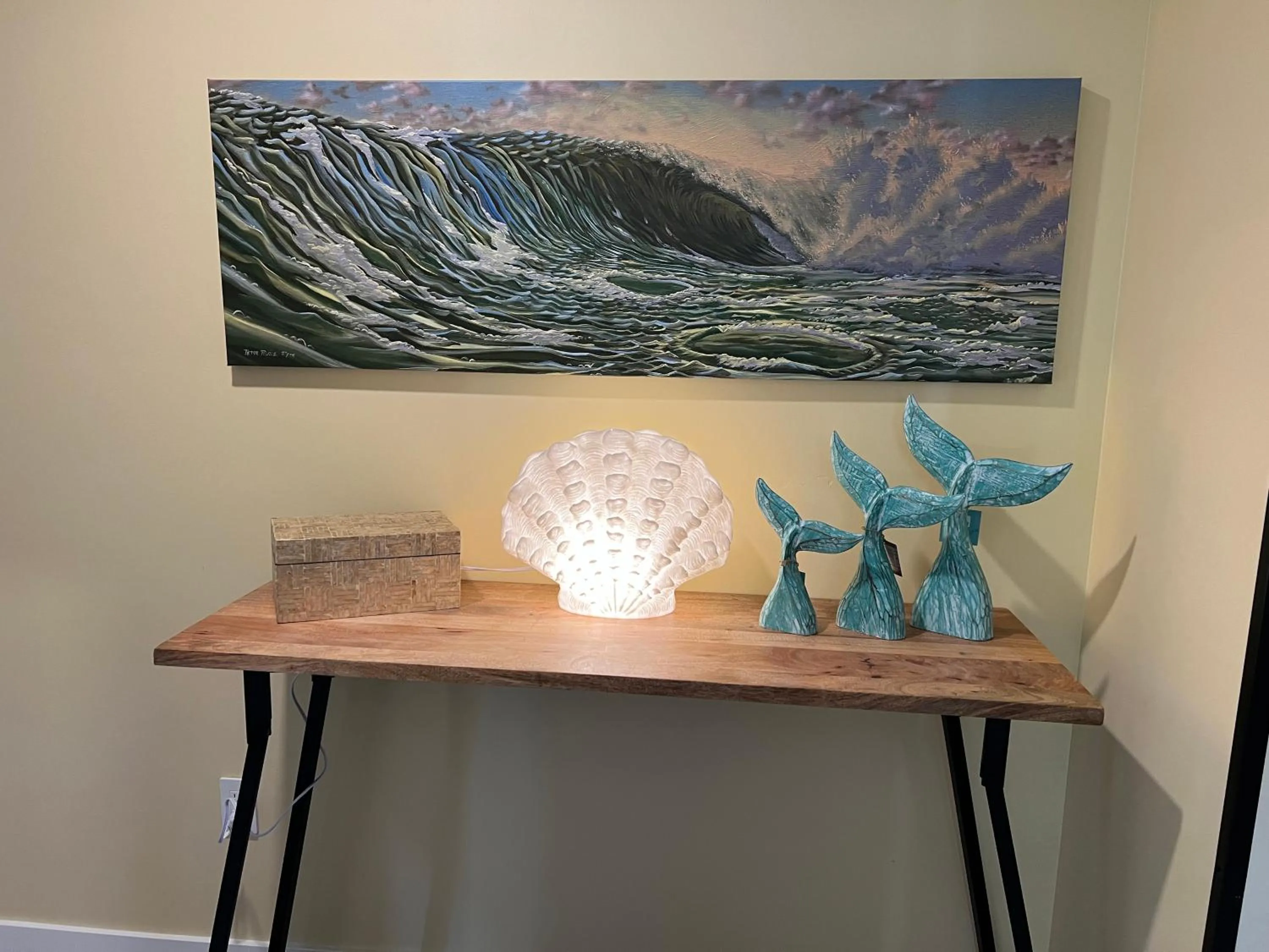 Decorative detail in HarborWalk Inn