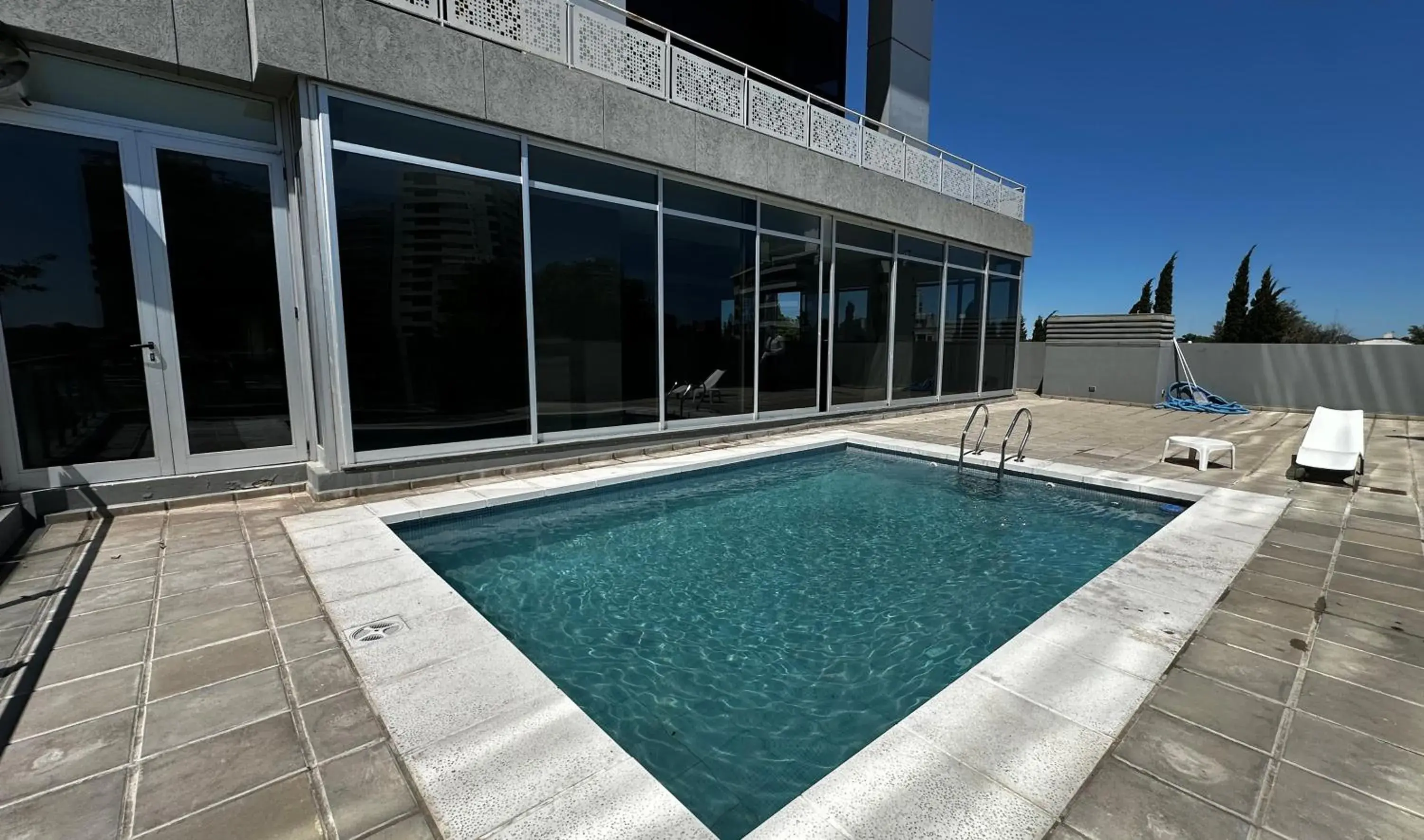 Pool view in Amérian Río Cuarto Pool view in Amérian Río Cuarto