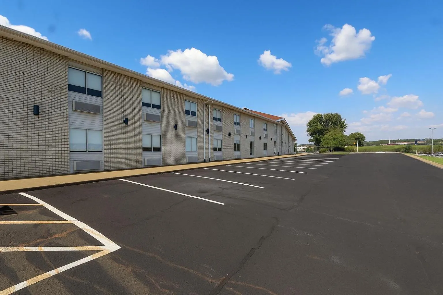 Property building in Days Inn by Wyndham Jackson