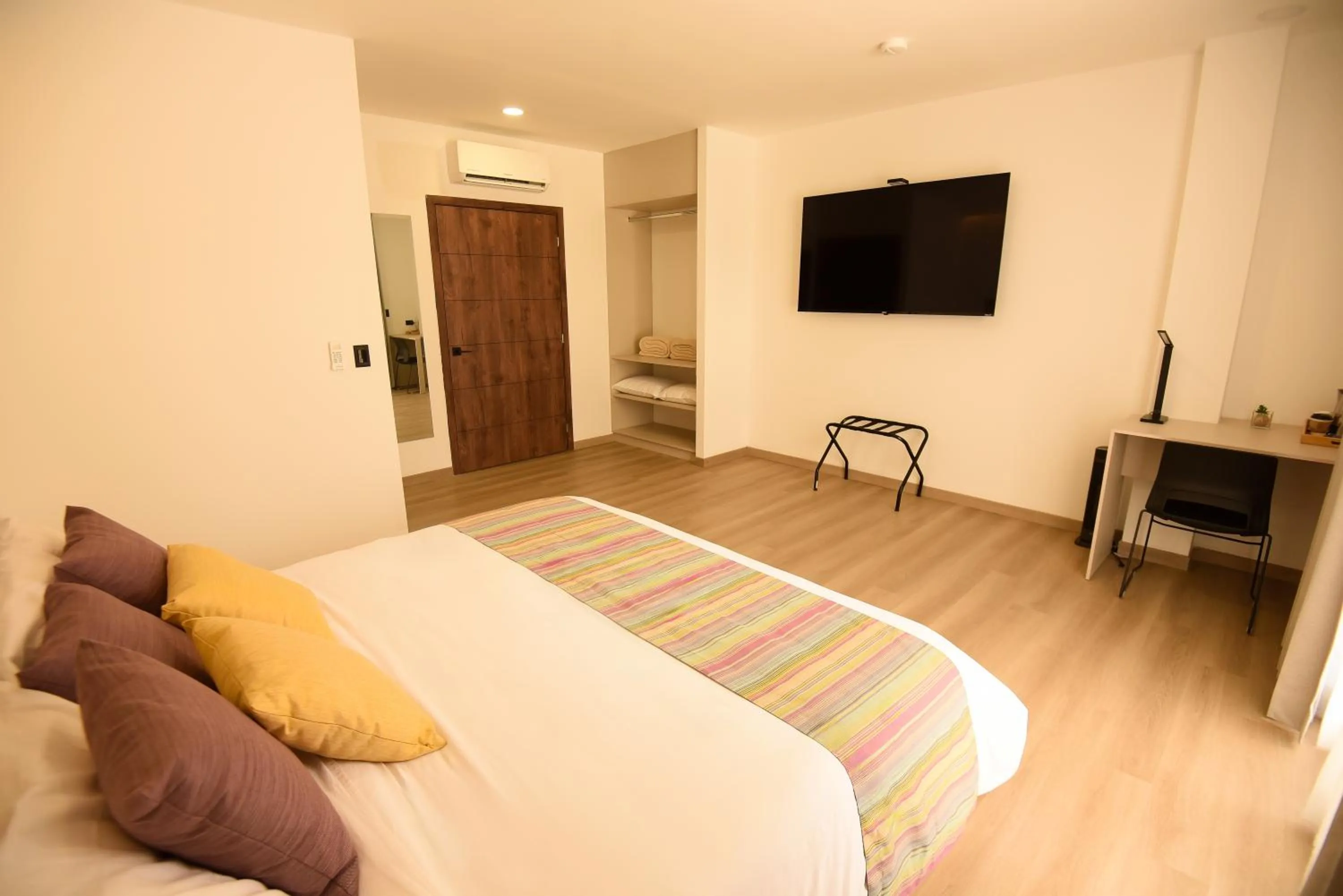 Superior Deluxe Double or Twin Room  - single occupancy in Elithe Hotel