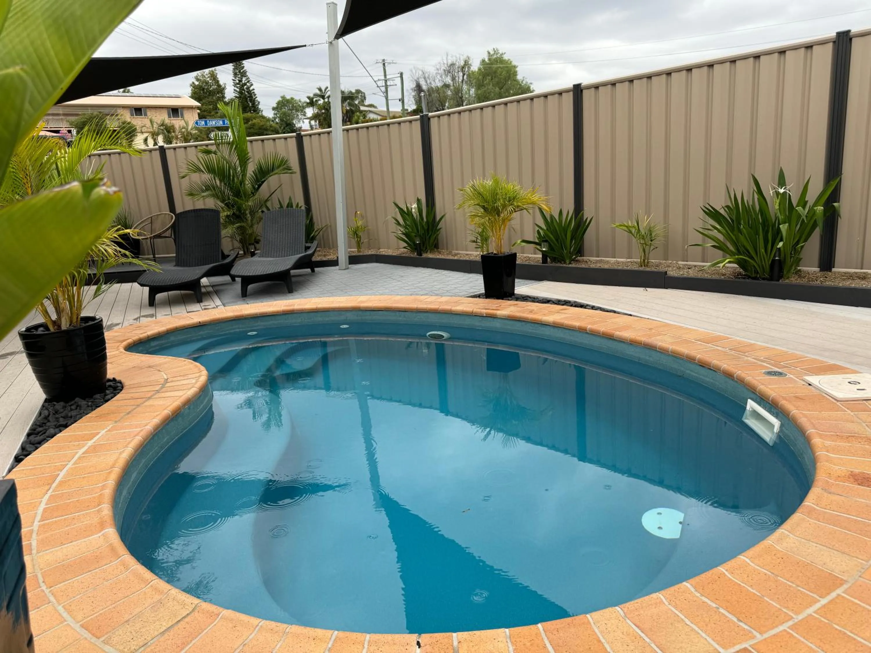 Swimming pool in Raintree Motel Biloela